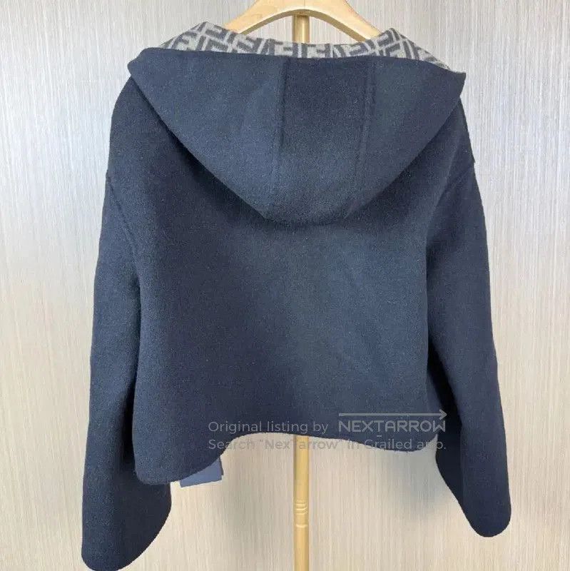 Fendi Fendi Women's Black Wool Jacket with Hood . Size L / US 10 / IT 46 - 2 Thumbnail