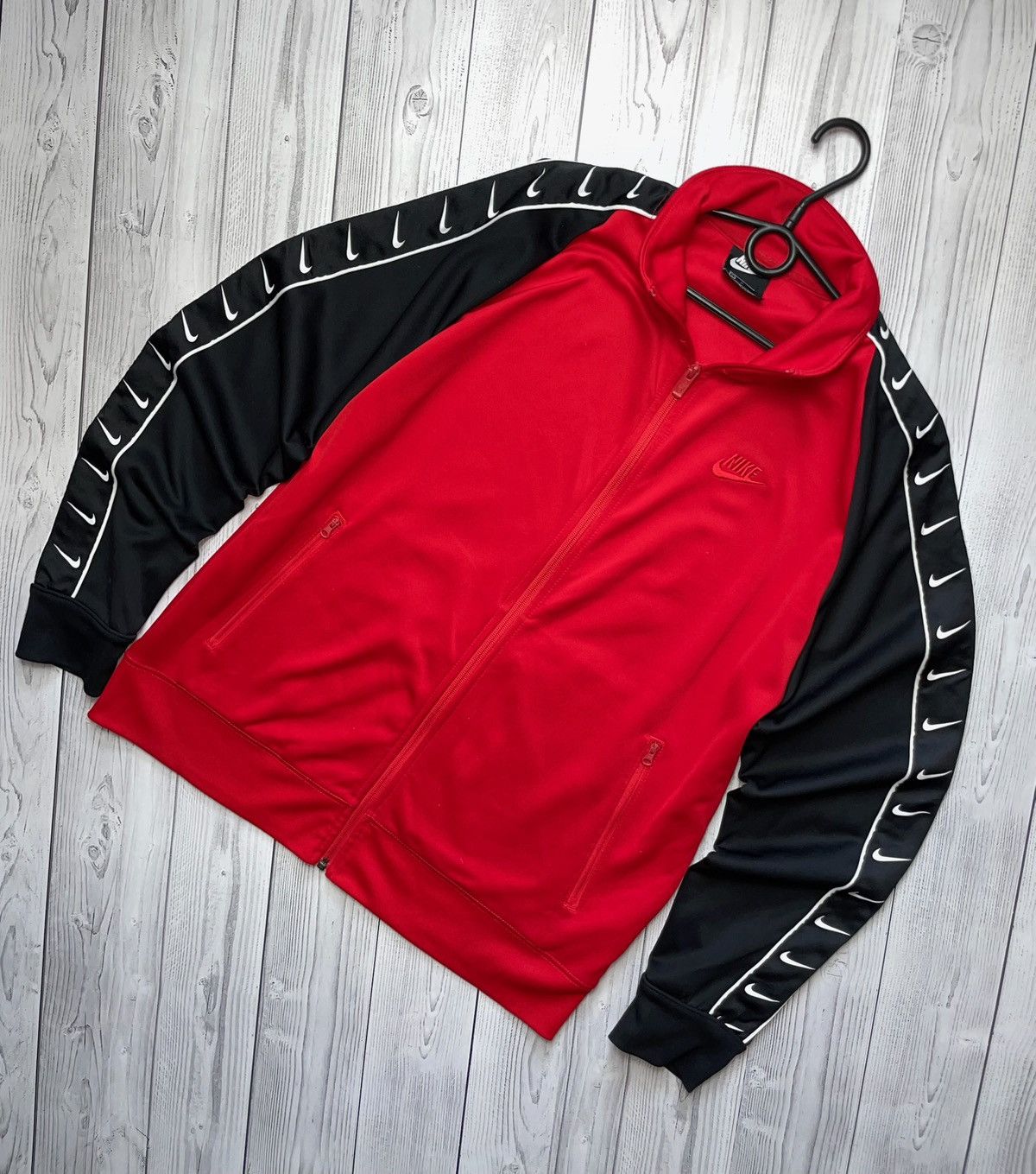 Vintage Vintage Nike tracksuit logo size L logo swoosh stripes rare Size US L / EU 52-54 / 3 - 2 Thumbnail