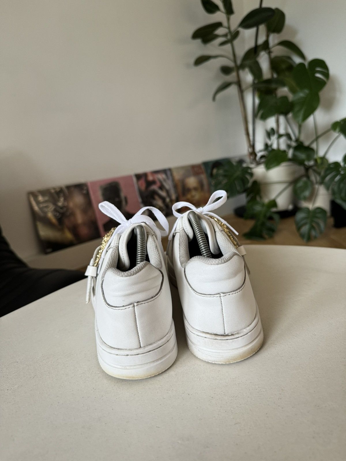 VERSACE JEANS COUTURE White Leather Sneakers Luxury Gold