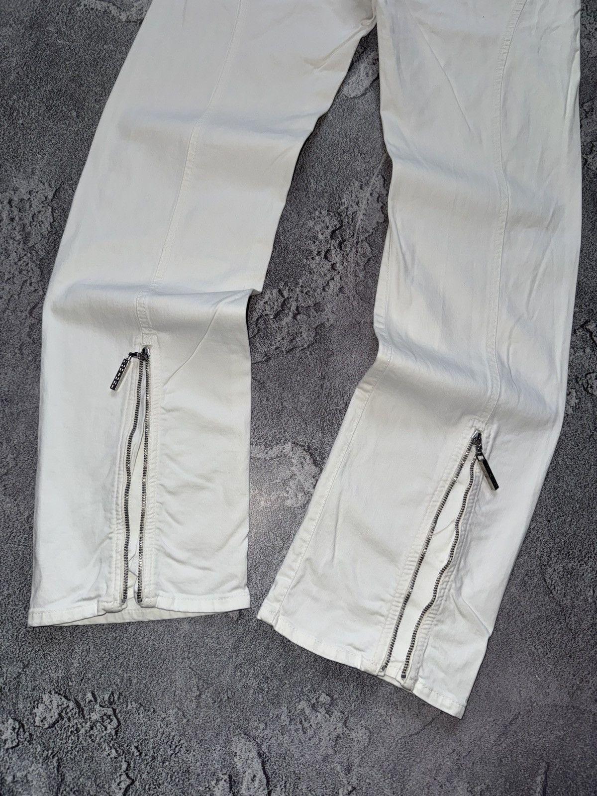 Versace × Versace Jeans Couture × Vintage Versace Jean couture 36 white pant trouser Jean chino flared Size 25" / US 0 / IT 36 - 8 Thumbnail