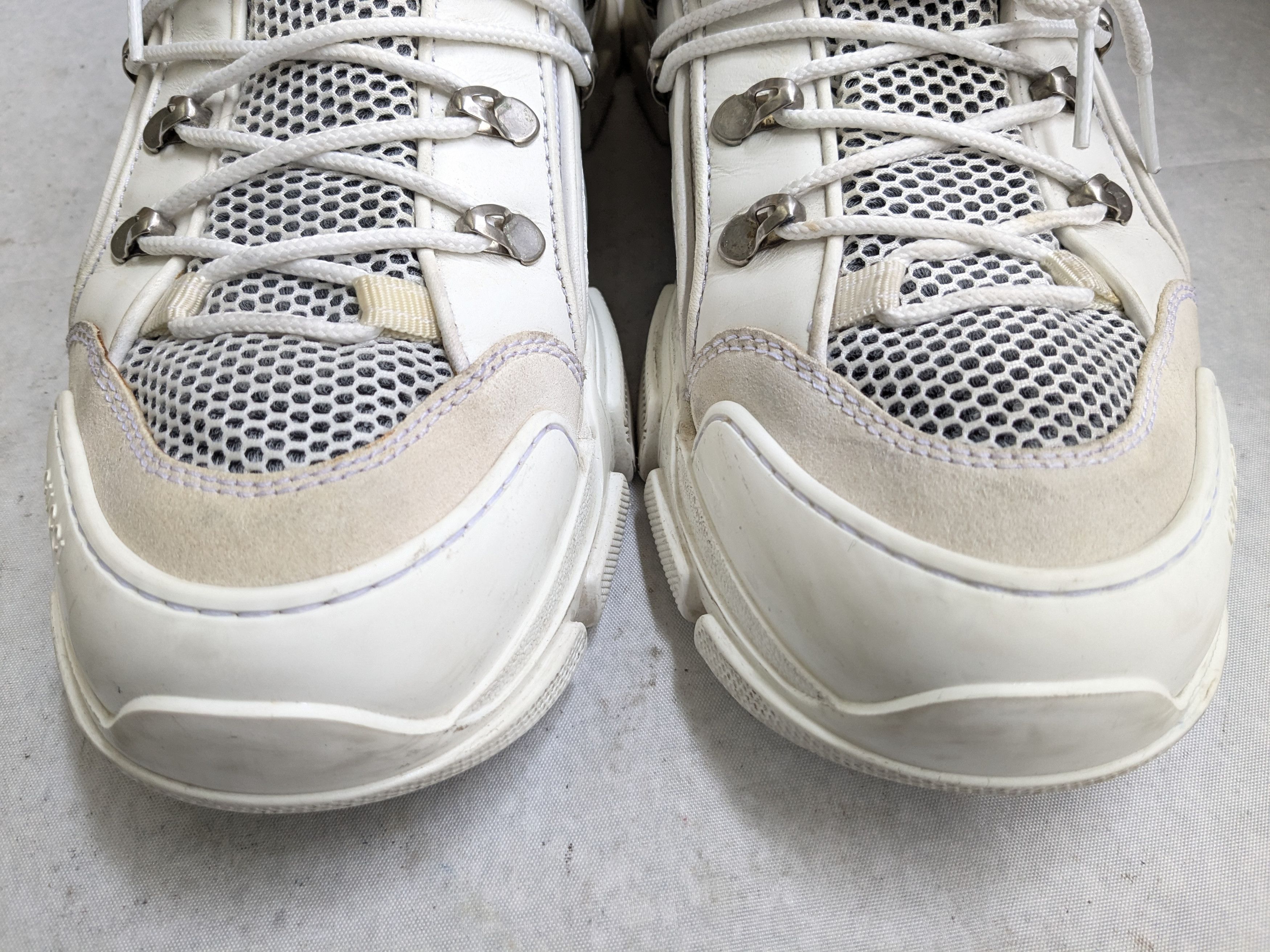 Gucci Gucci Flashtrek Sneakers White 11 Low Tops Size US 11 / EU 44 - 3 Thumbnail