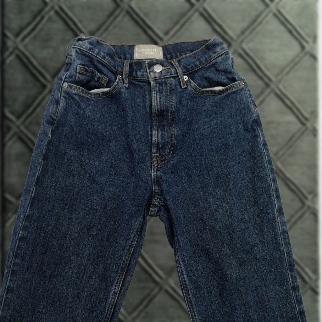 Everlane EVERLANE The Cheeky Jean Jeans Women 24 (24X25) Blue Crop Straight Medium Wash Size 42" / US 20 - 1 Thumbnail