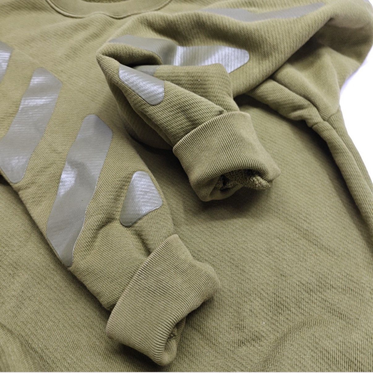 Off-White OFF-WHITE Rubber Arrows Crewneck Green Size US S / EU 44-46 / 1 - 7 Thumbnail