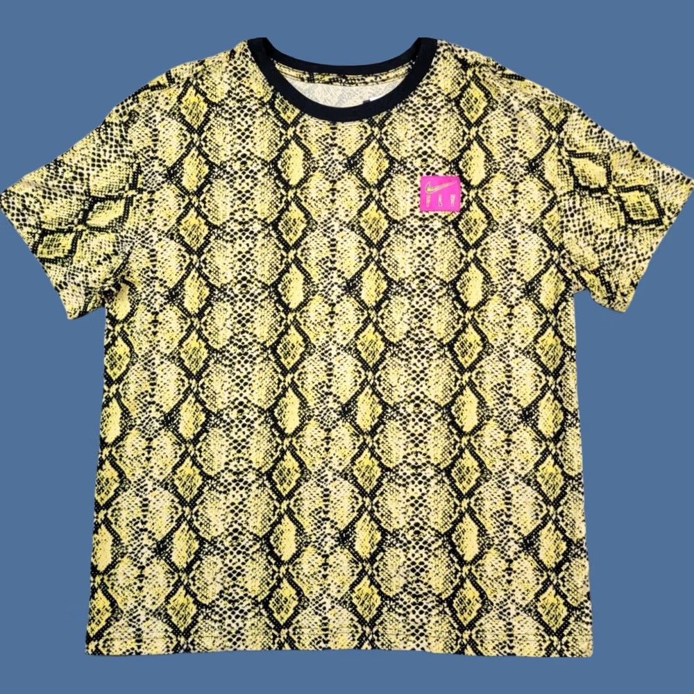 Nike Nike Shirt Womens Large Loose Fit Yellow Black Snake Print Tee Air Fly Logo NWT Size L / US 10 / IT 46 - 1 Thumbnail