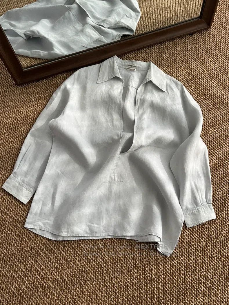 Hermes Hermes Exclusive V-Neck Linen Shirt, Light Blue Size S / US 4 / IT 40 - 1 Thumbnail