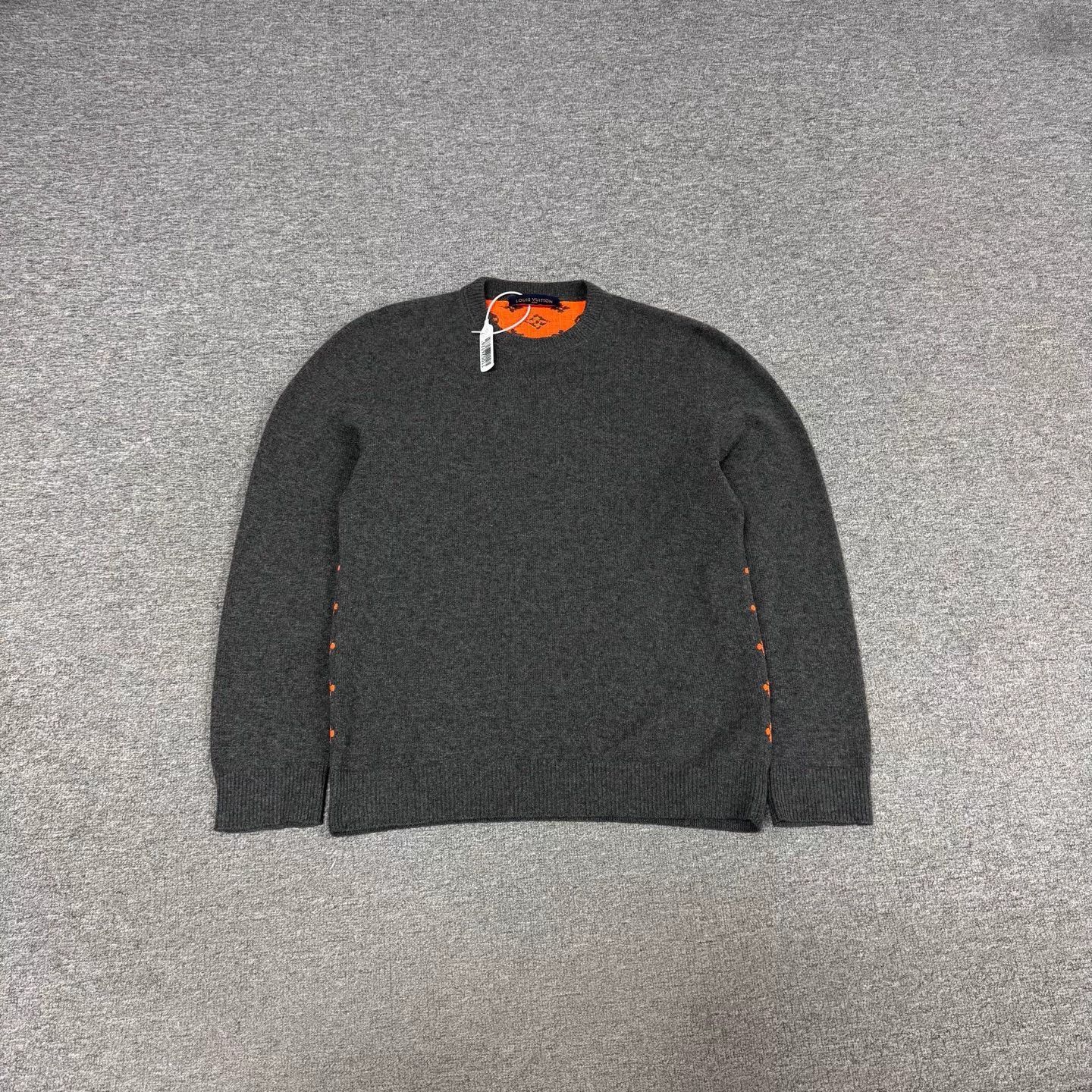Louis Vuitton LV all over monogram knit cashmere sweater 97 new XL Size US XL / EU 56 / 4 - 2 Thumbnail