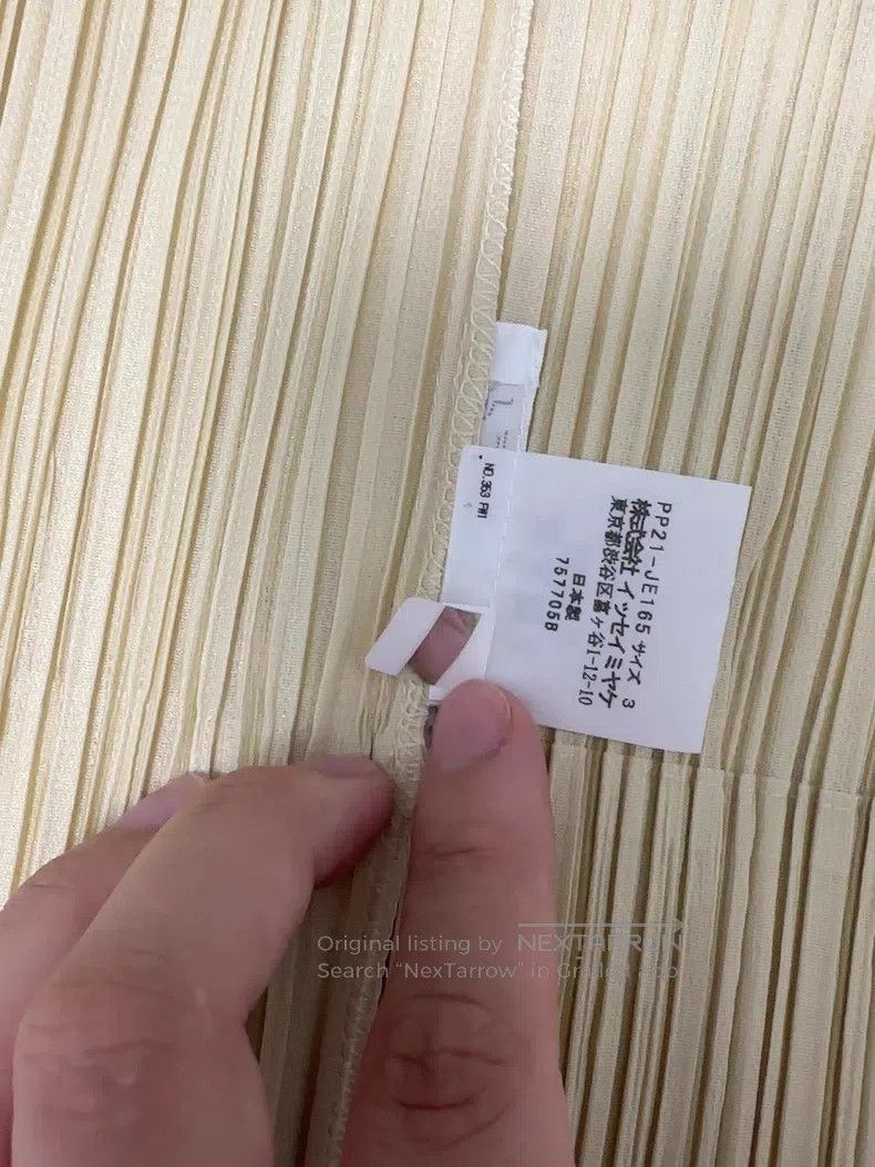 Issey Miyake Issey Miyake Yellow-beige Pleated Vest Size L / US 10 / IT 46 - 3 Thumbnail