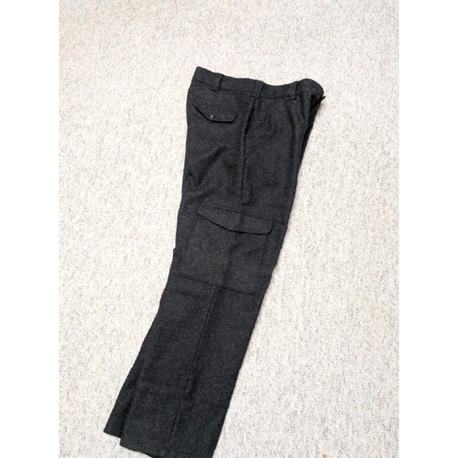 Vintage Cabela's Pants Wool Cargo 40x36 Gray Charcoal Mens 100% Wool Cargo Pants Mens 40x36 Charcoal Gray Black Size US 40 / EU 56 - 6 Thumbnail