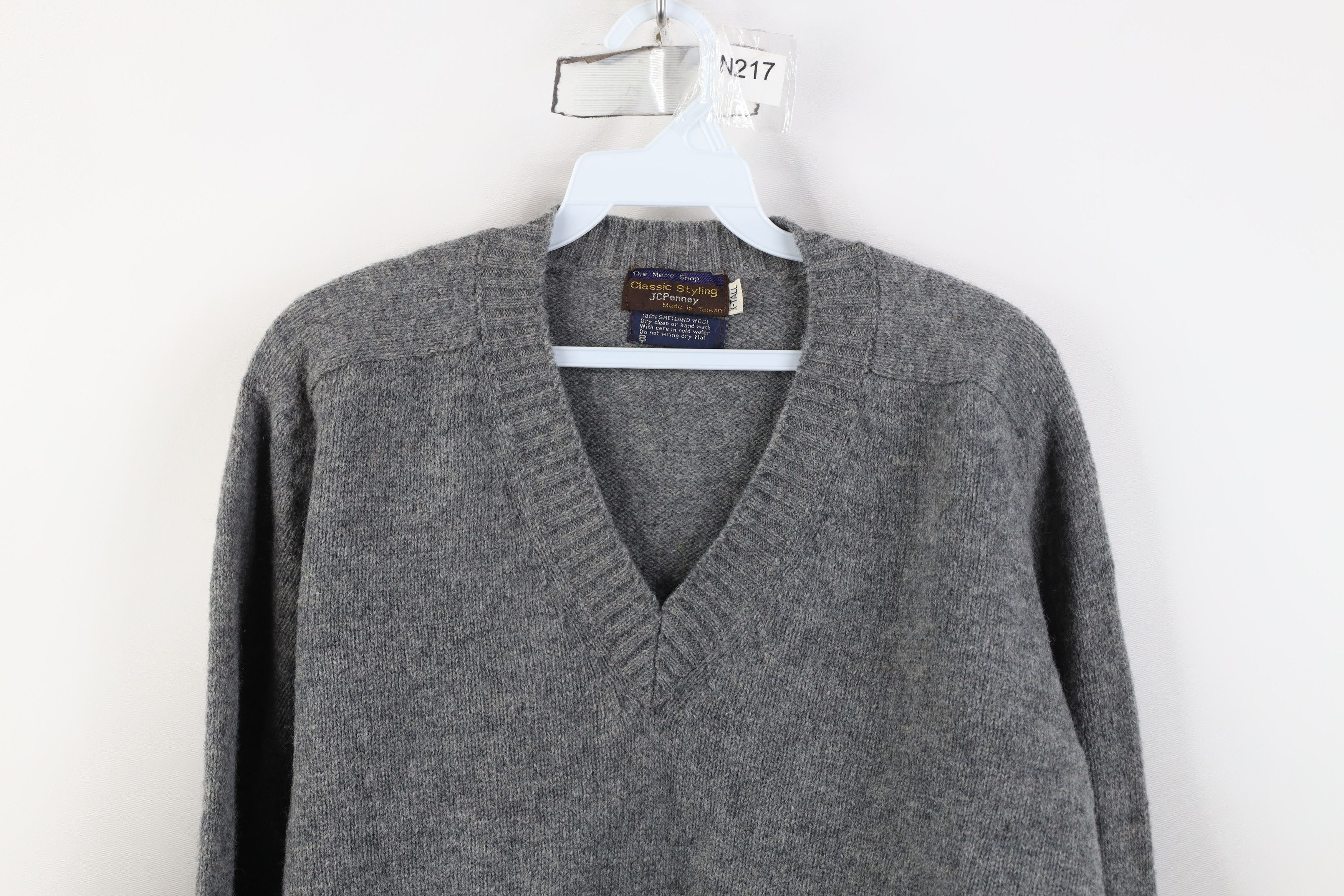 Vintage Vintage 70s Streetwear Wool Knit V-Neck Sweater Gray Size US XL / EU 56 / 4 - 2 Thumbnail