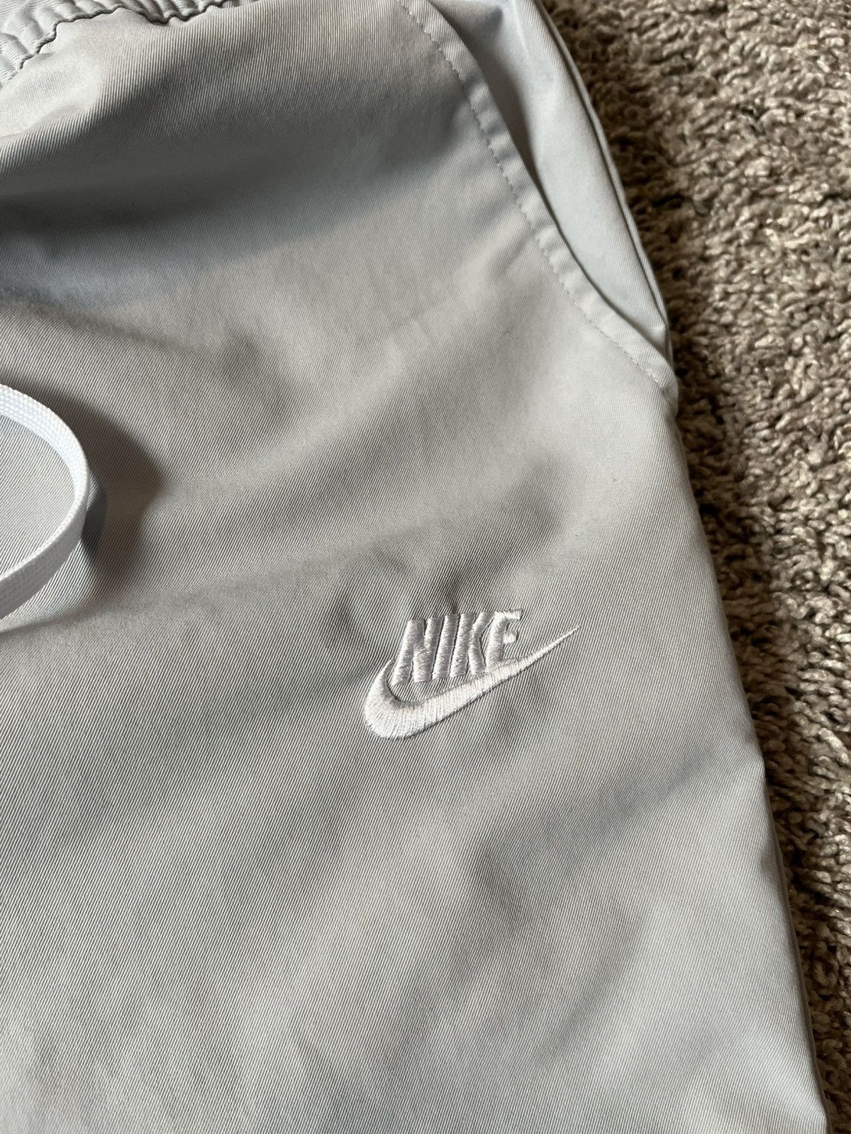 Nike Grey Nike Joggers Size US 36 / EU 52 - 2 Thumbnail