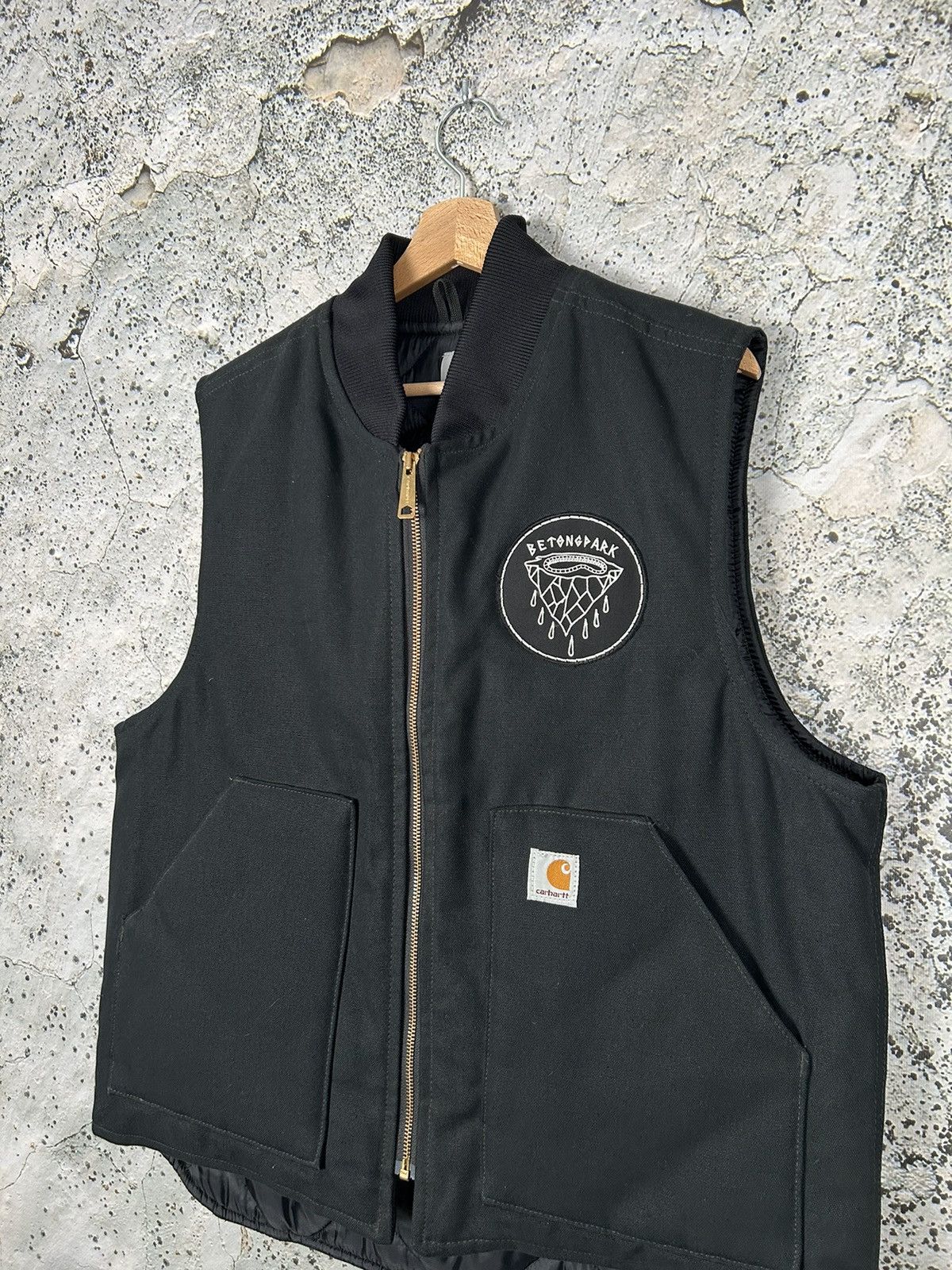 Carhartt Vintage Carhartt Black Heavy Vest Skateboarding Workwear Size US L / EU 52-54 / 3 - 3 Thumbnail