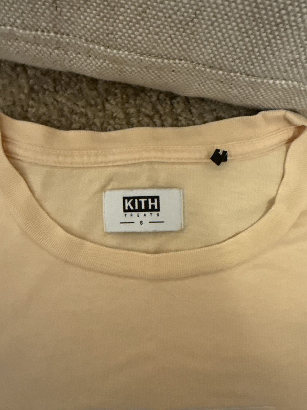 Kith Kith Treats box logo short sleeve t-shirt Size US S / EU 44-46 / 1 - 2 Thumbnail