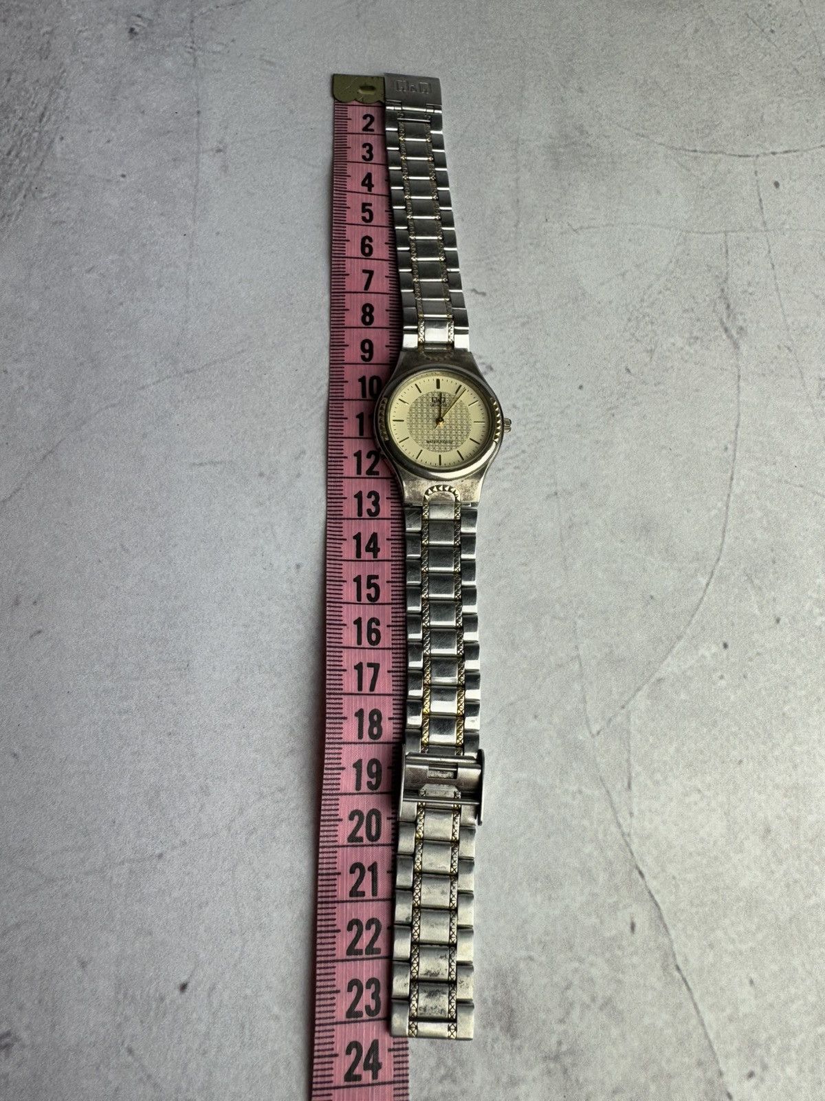 Japanese Brand × Vintage Q&Q Watch Japanese Style Vintage Size ONE SIZE - 7 Thumbnail