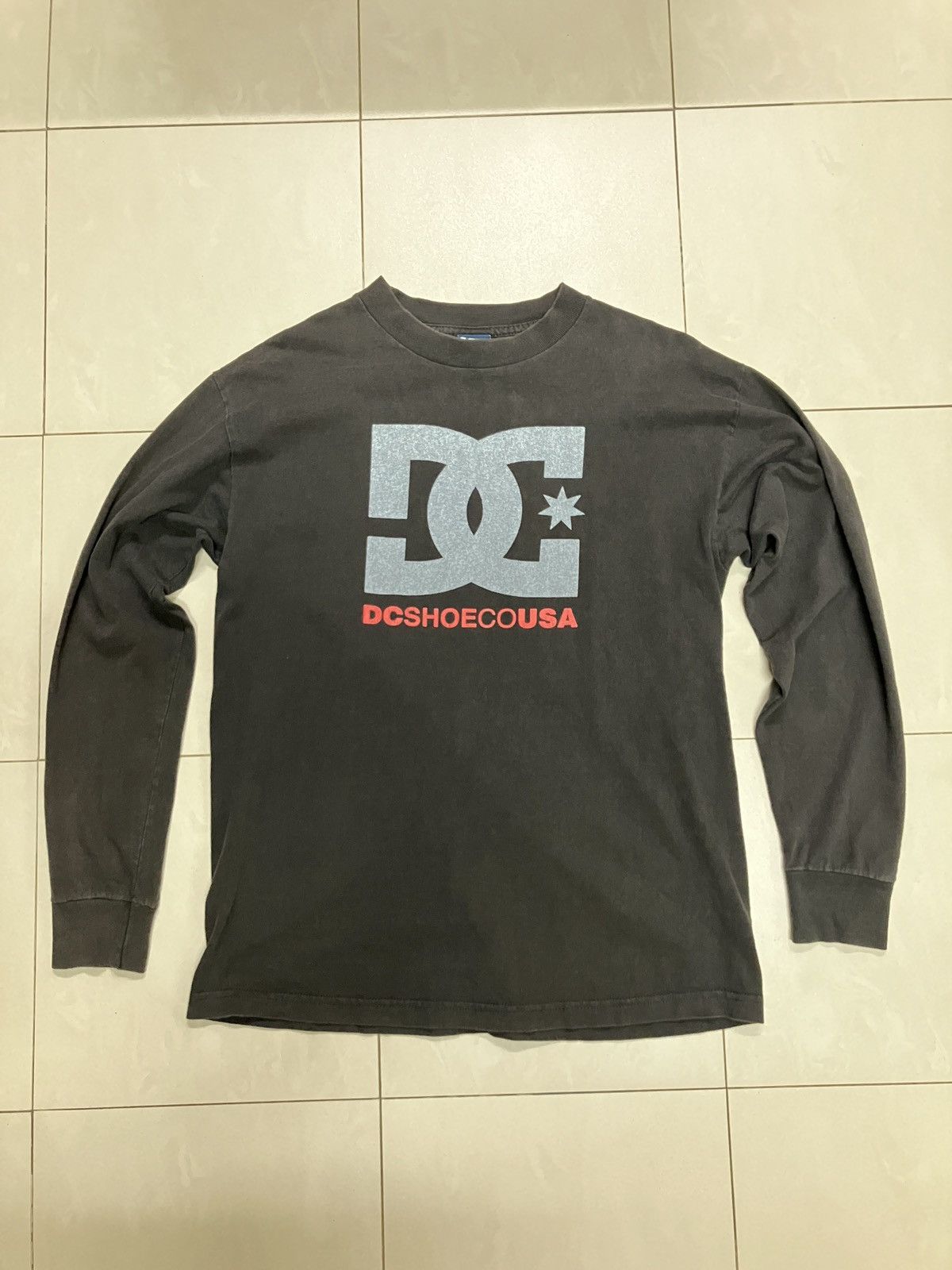 Santa Cruz Skateboards Vintage DC Shoe Skate Longsleeve T Shirt Size US M / EU 48-50 / 2 - 1 Thumbnail