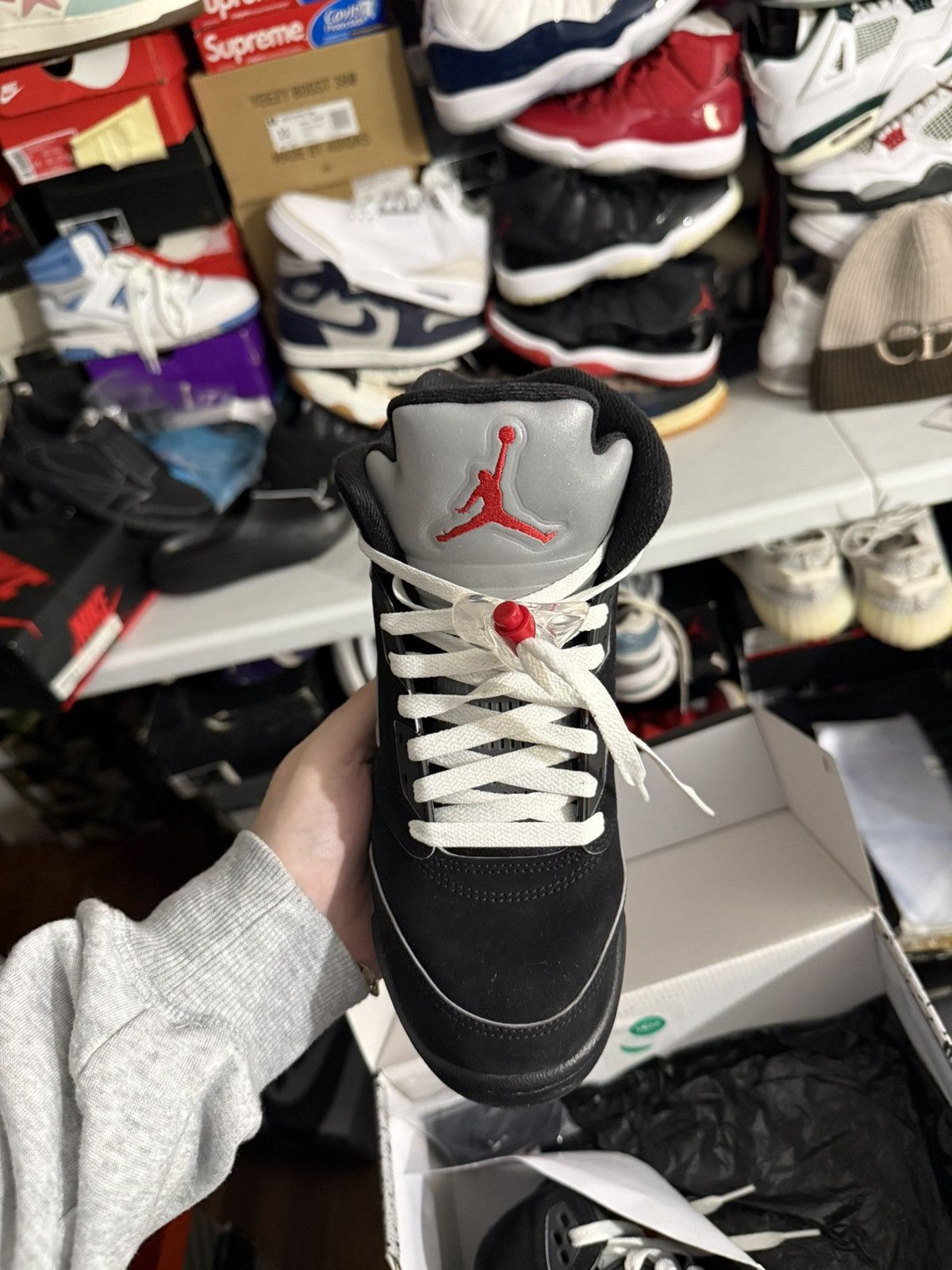 Jordan Brand Jordan retro 5 metallic sz 6.5y Size US 6.5 / EU 39-40 - 2 Thumbnail