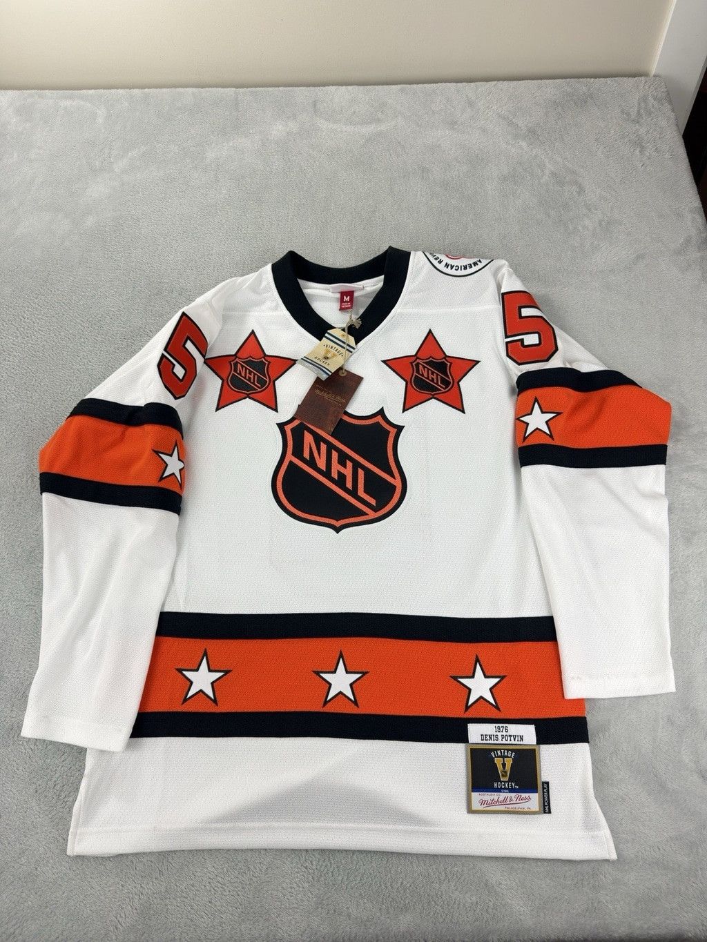 Mitchell & Ness Mitchell And Ness NWT Men's Size Medium Dennis Potvin 1976 A Size US M / EU 48-50 / 2 - 1 Thumbnail