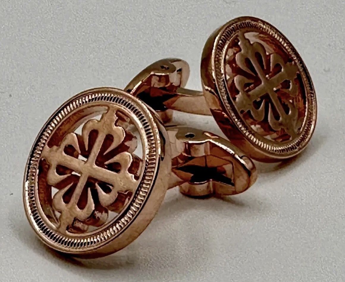 New Patek Philippe Rose Gold Concessionaire Cufflinks, Men's — image 4 of 4