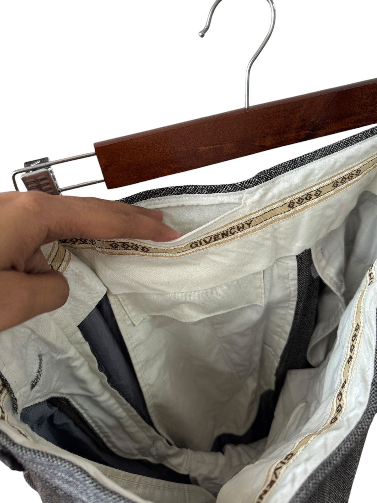 Givenchy Vintage Givenchy Men's Pants Size US 32 / EU 48 - 7 Thumbnail