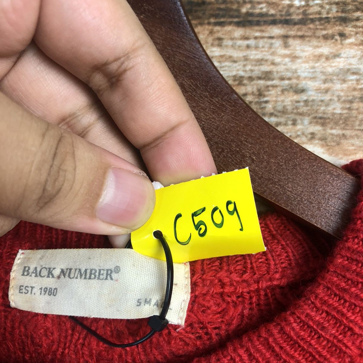 Homespun Knitwear DL Back Number japan Red sweatshirt Knitwear #C509 Size US S / EU 44-46 / 1 - 10 Thumbnail