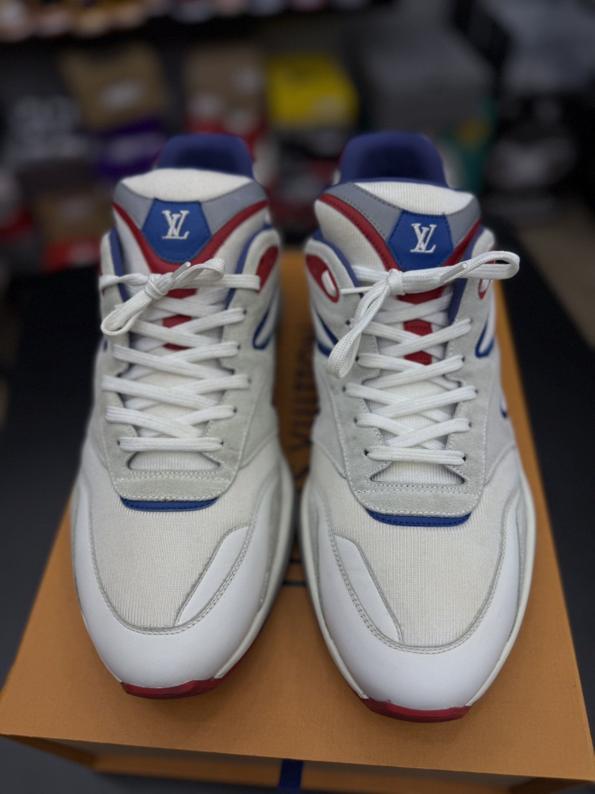 Louis Vuitton Louis Vuitton Runner Sneakers Men 11LV/12US Size US 12 / EU 45 - 13 Thumbnail