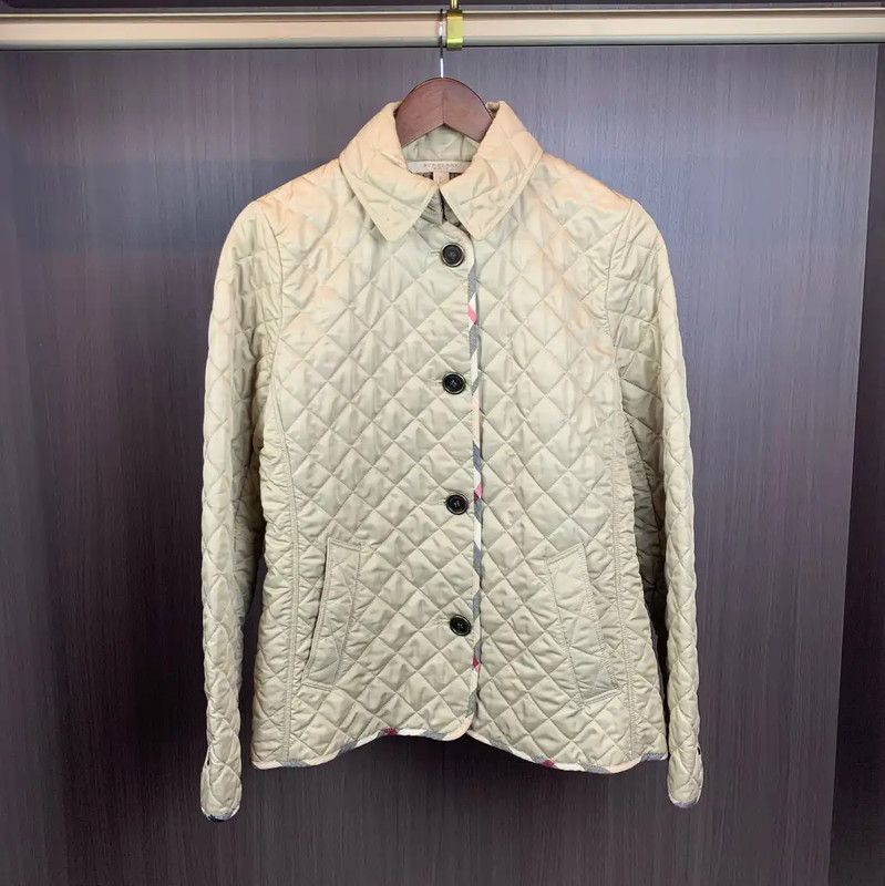 Burberry Burberry Quilted Lightweight Beige Jacket for Women Size S / US 4 / IT 40 - 1 Thumbnail