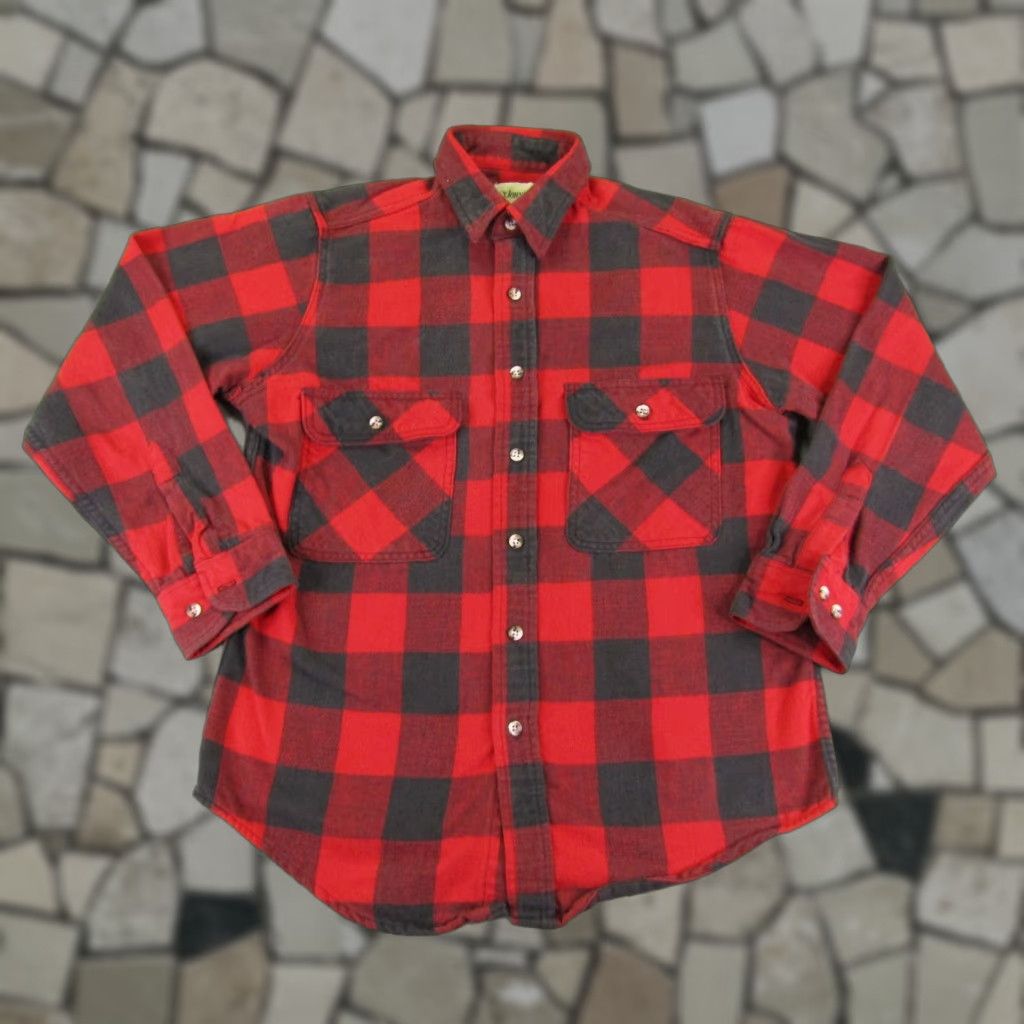 Vintage VINTAGE St. John's Bay Shirt Mens M Red Black Buffalo Check Flannel Button-Up Casual Workwear Outdoor 90s Mens Size US M / EU 48-50 / 2 - 1 Thumbnail
