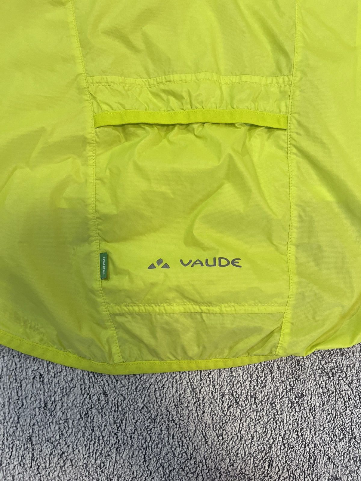Other Vaude Air Jacket III Eco Packable Windbreaker Red Men’s 48/S Size US M / EU 48-50 / 2 - 11 Thumbnail