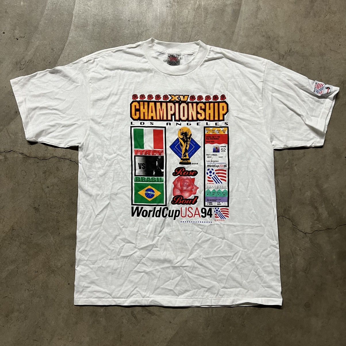 Vintage Vintage 1994 USA World Cup Championship Graphic T-Shirt Size US XL / EU 56 / 4 - 2 Thumbnail