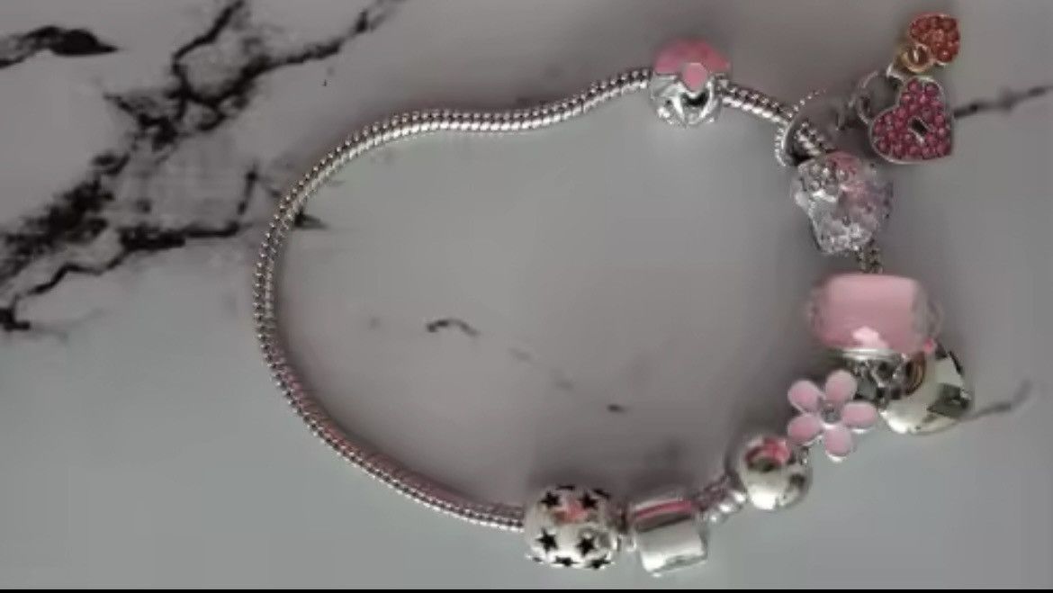 Designer Charm Bracelet Size ONE SIZE - 5 Thumbnail