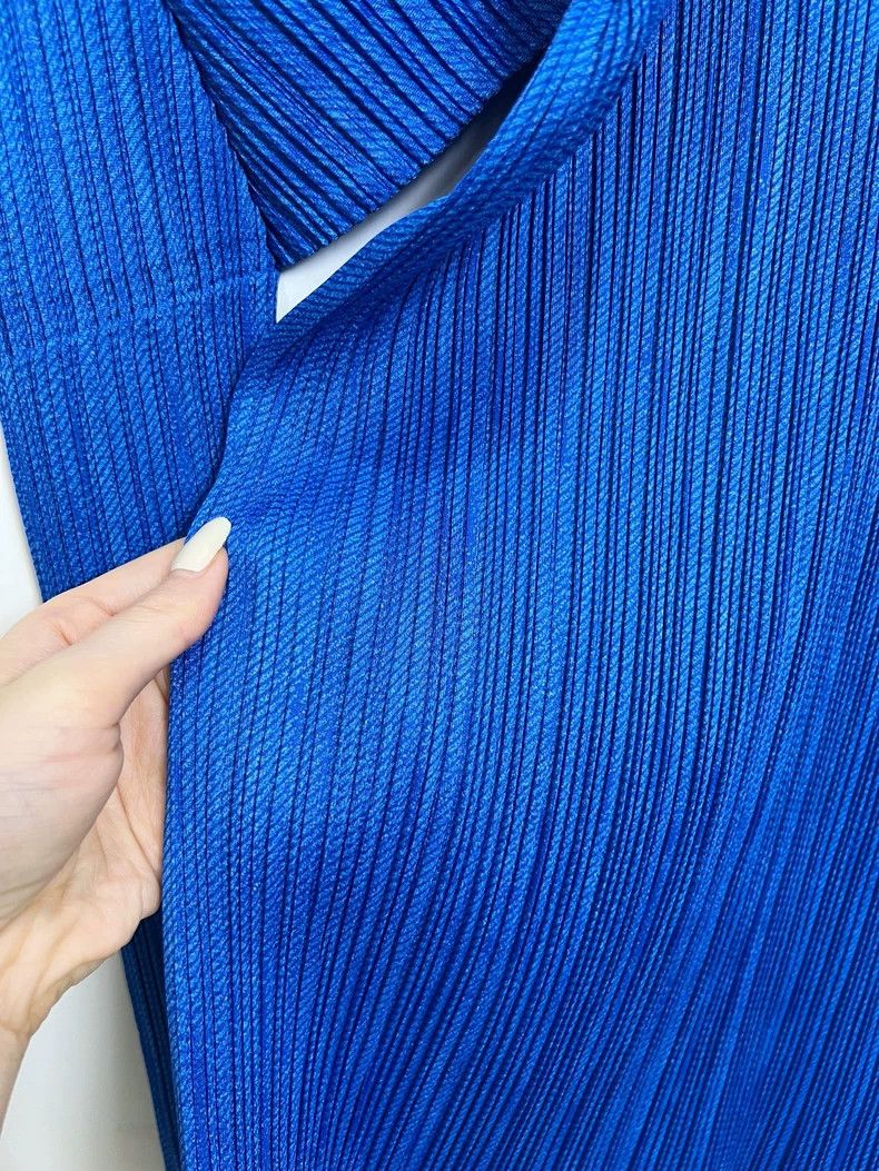 Issey Miyake issey miyake Blue braided pleated top 2506-Nextarrow Size US S / EU 44-46 / 1 - 2 Thumbnail