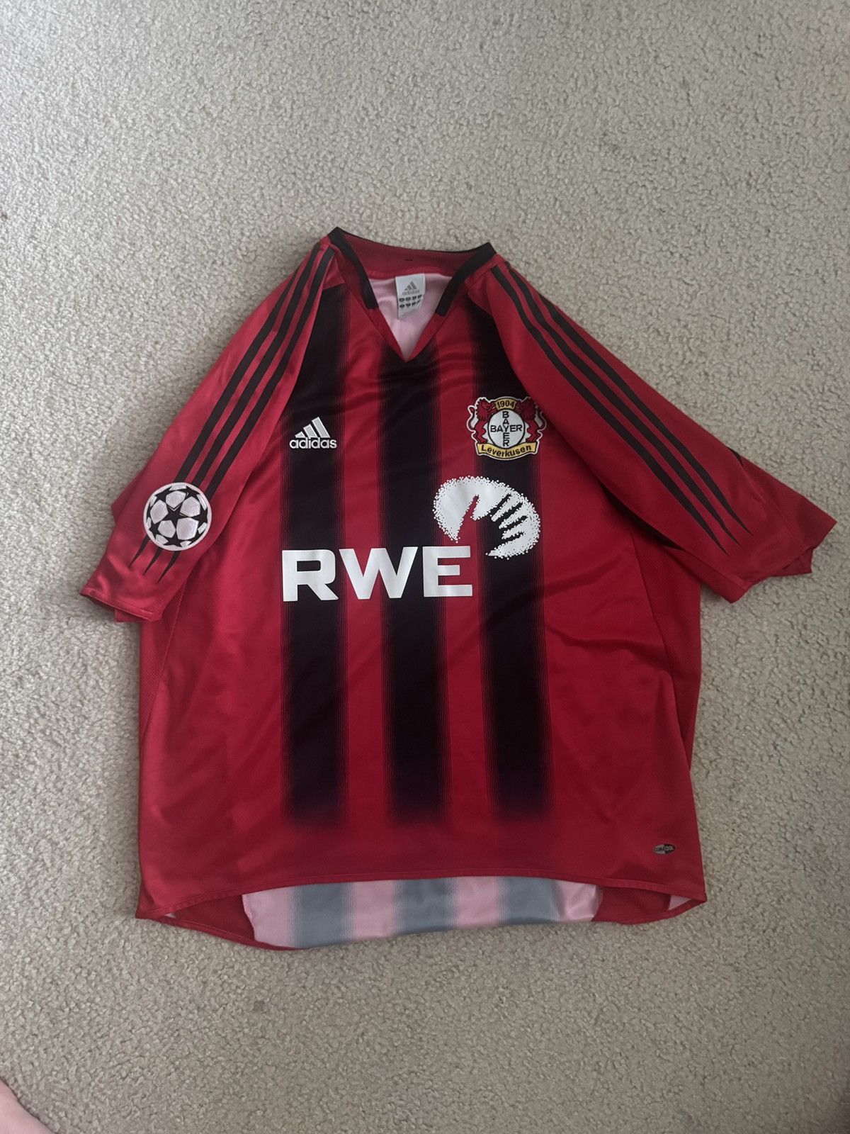Adidas 2004 Bayer Leverkusen Berbatov Jersey Home Size US XL / EU 56 / 4 - 2 Thumbnail