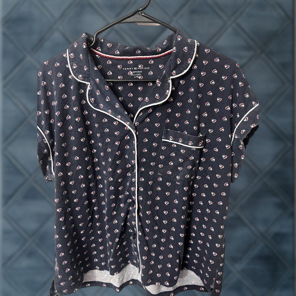 Tommy Hilfiger Tommy Hilfiger Pajama Top Women Large Blue Logo Hearts Print Short Sleeve Button Closure Cotton Polyester Nightwear Lounge Wear Ladies L Size L / US 10 / IT 46 - 1 Thumbnail