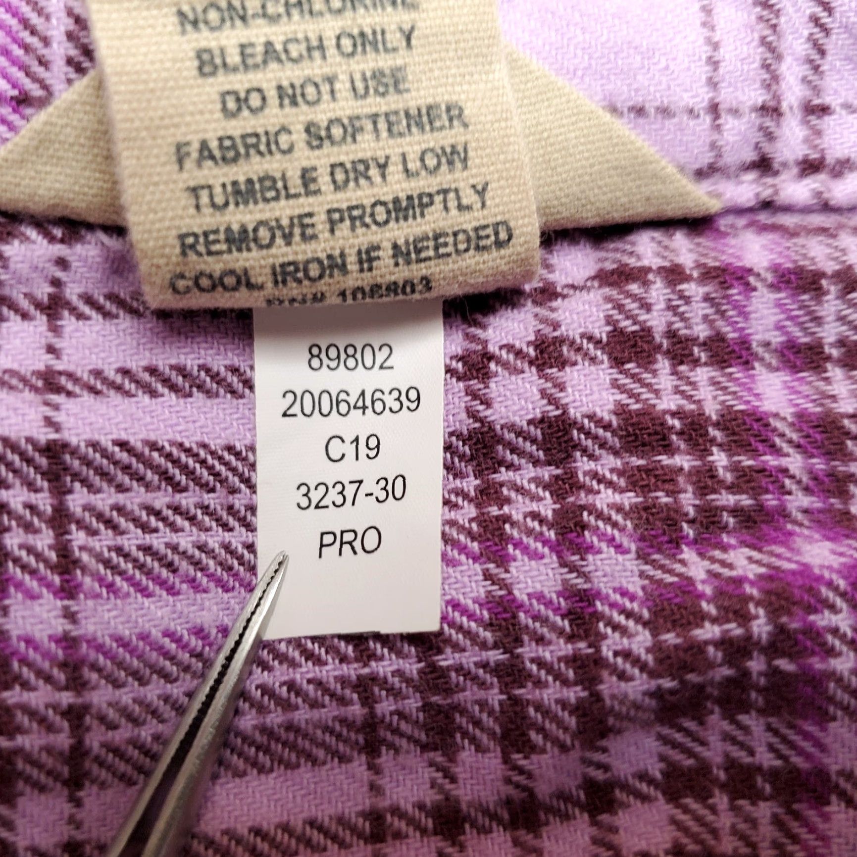 Pinko Duluth Trading Shirt Womens XS Pink Plaid Flannel Outdoors Button Up Casual Classic Shirt Womens XS Pink Plaid Flannel Outdoors Button Up Size XS / US 0-2 / IT 36-38 - 6 Thumbnail