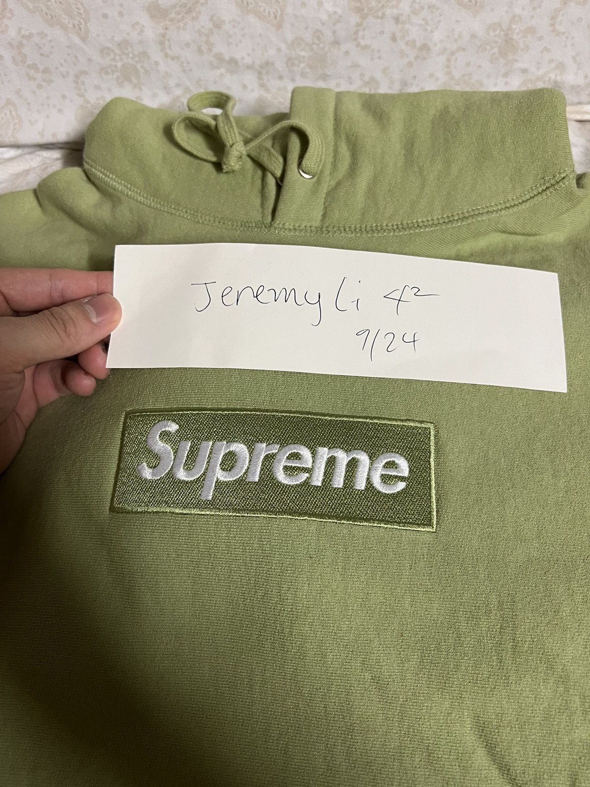 Supreme Supreme Sage box logo hoodie size large | Grailed