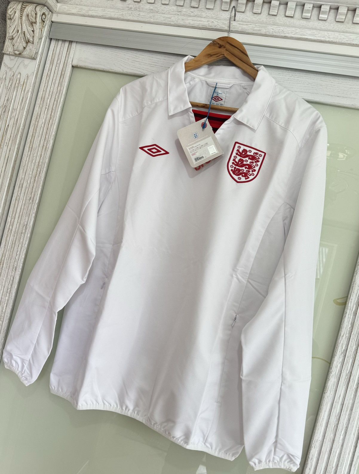 Umbro BNWT England 2012 Soccer Tracksuit Jacket Football Jersey Size US XL / EU 56 / 4 - 4 Thumbnail