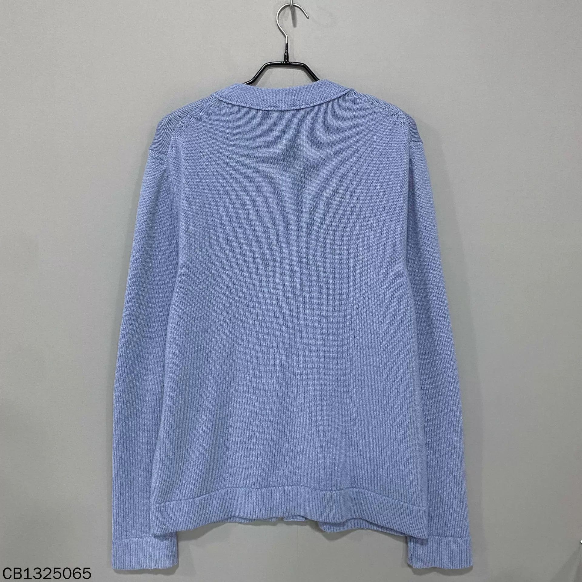 Dior Dior Light Blue Embroidered Logo Cashmere Cardigan M Size M / US 6-8 / IT 42-44 - 3 Thumbnail