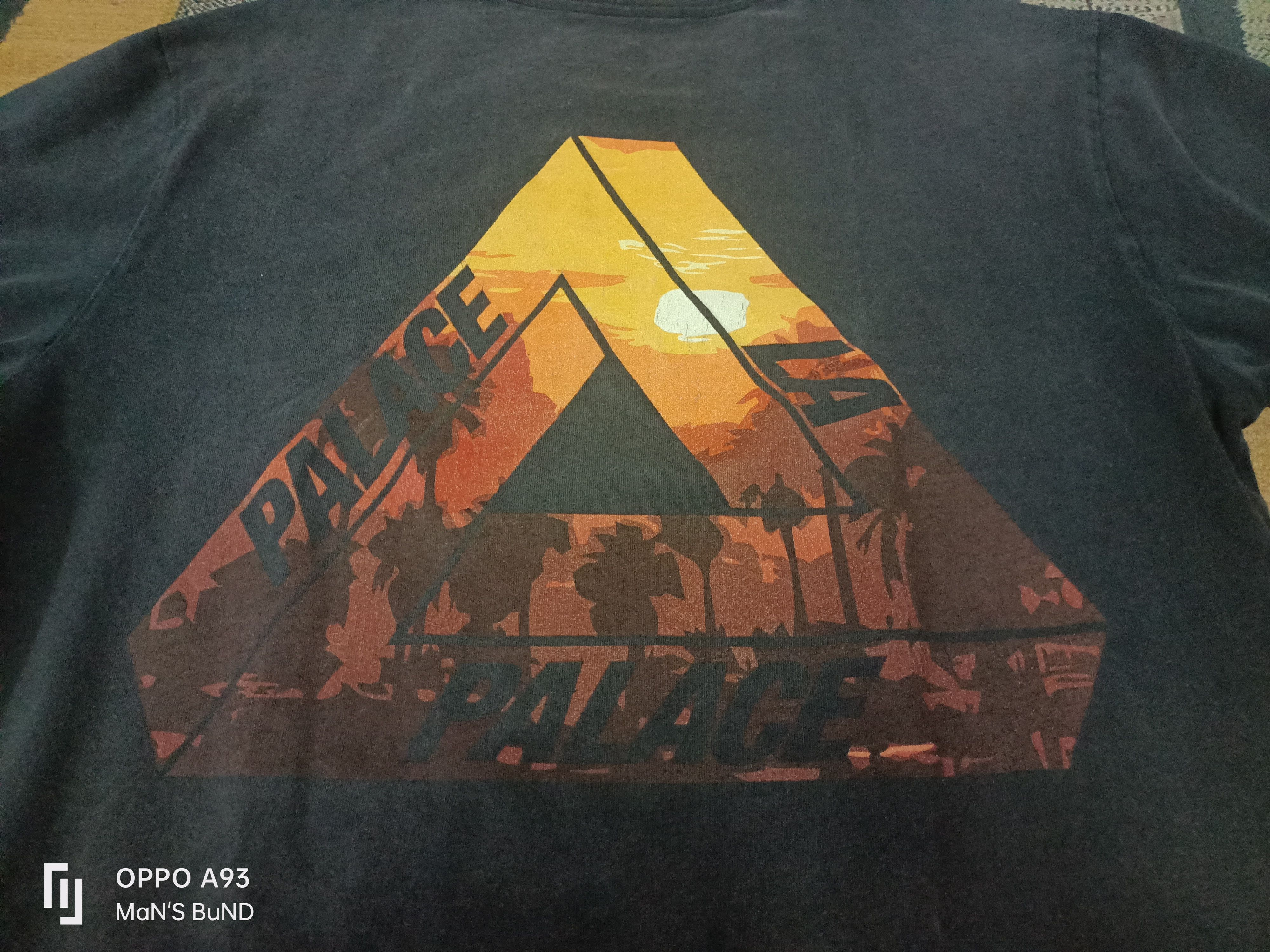 Palace PALACE T-Shirt Size US L / EU 52-54 / 3 - 4 Thumbnail
