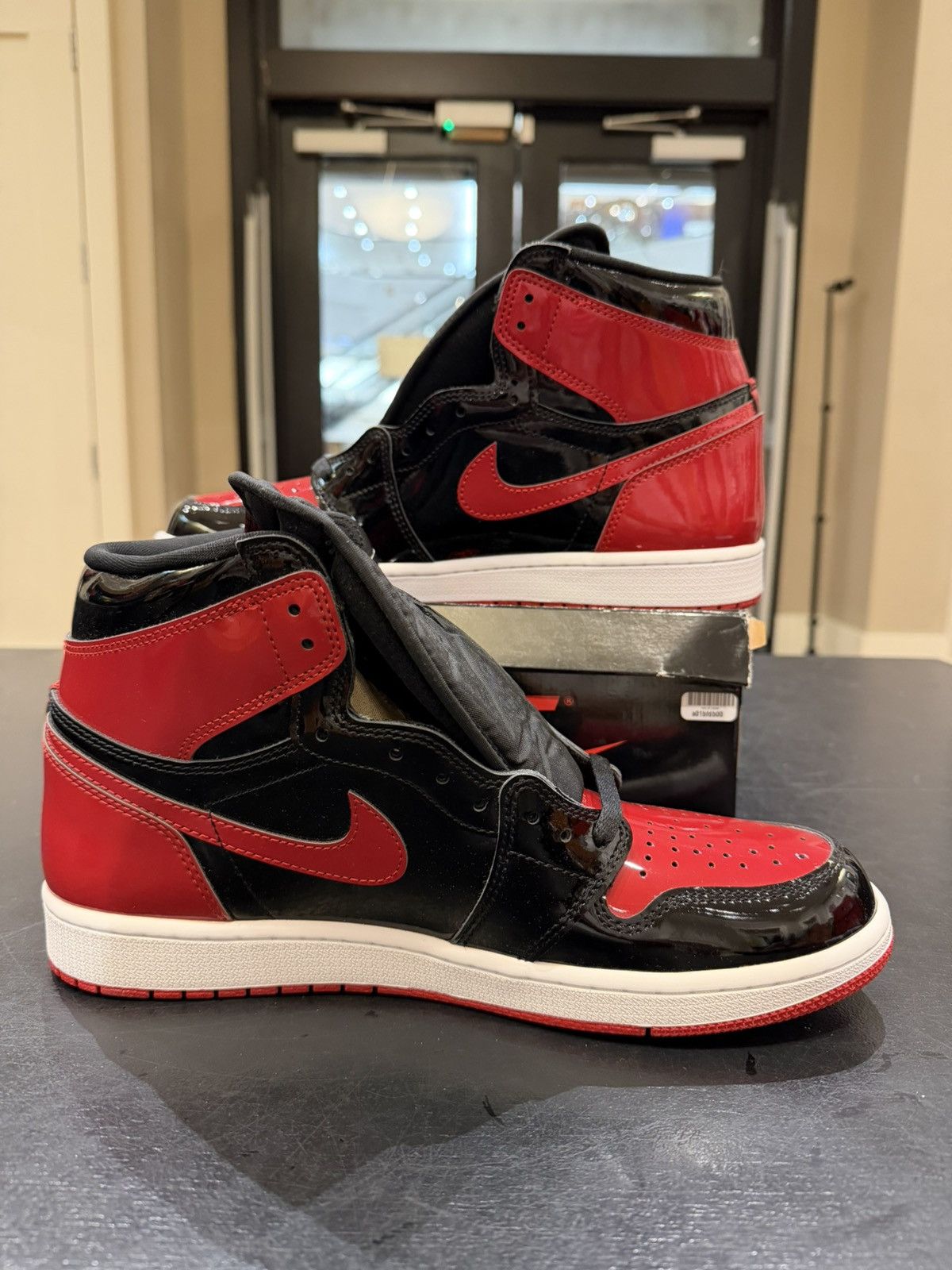 Jordan Brand Jordan 1 Retro ‘Patent Bred’ Size US 12 / EU 45 - 2 Thumbnail