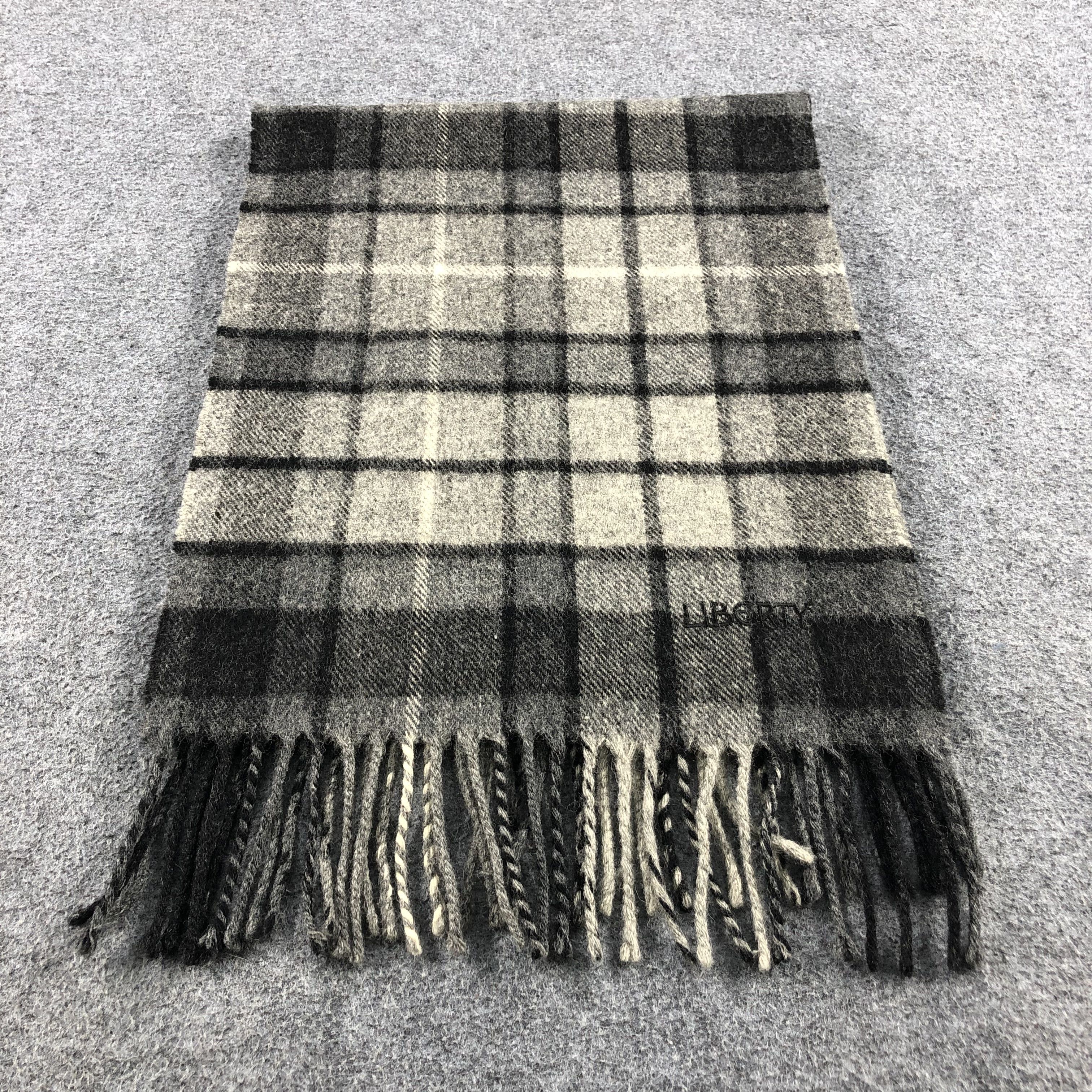 Liberty Liberty Tartan Wool Scarf Muffler V806 Size ONE SIZE - 2 Thumbnail