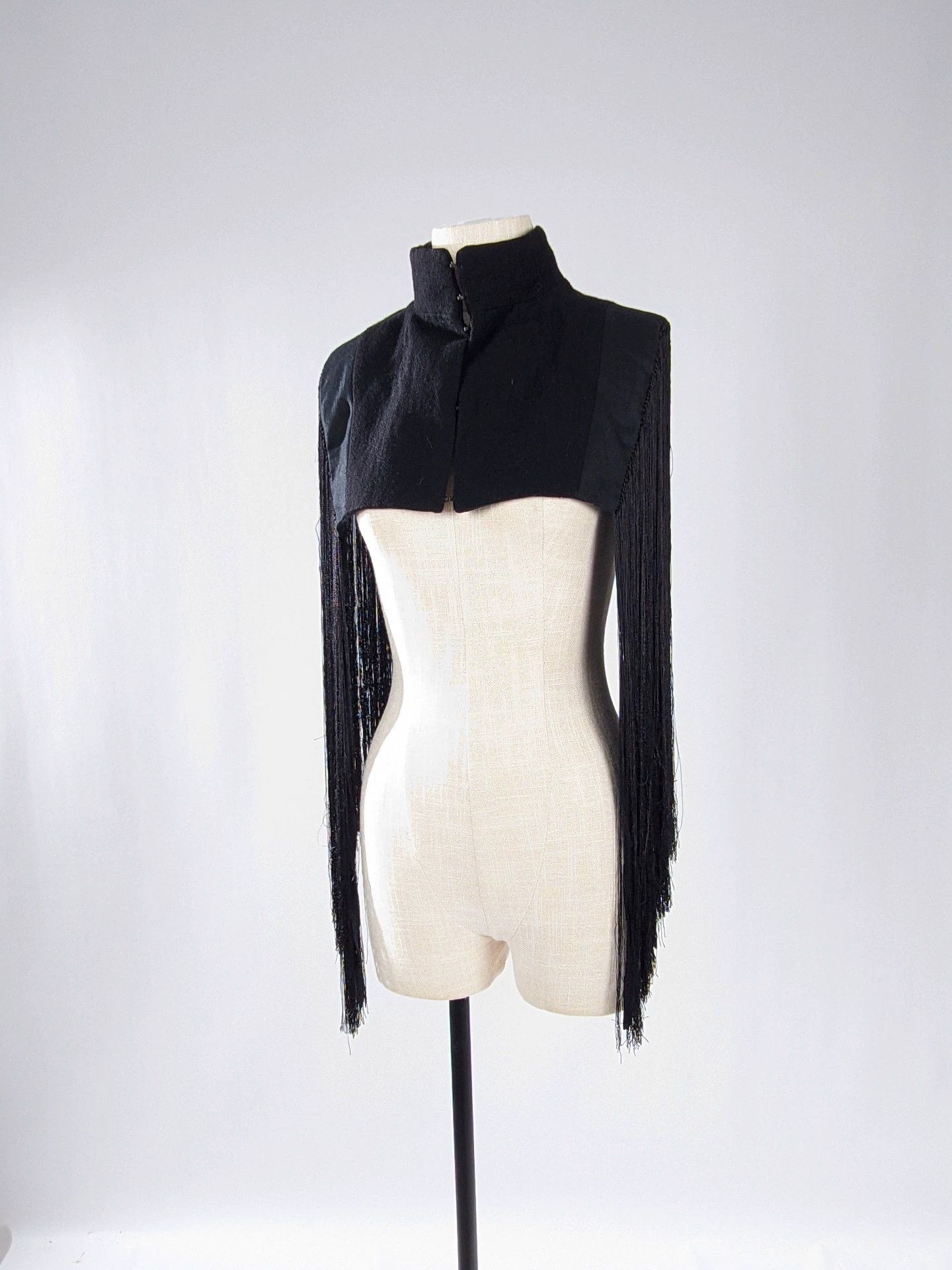 Ann Demeulemeester Ann demeulemeester Women's Fringed Shawl Coat Size XS / US 0-2 / IT 36-38 - 3 Thumbnail