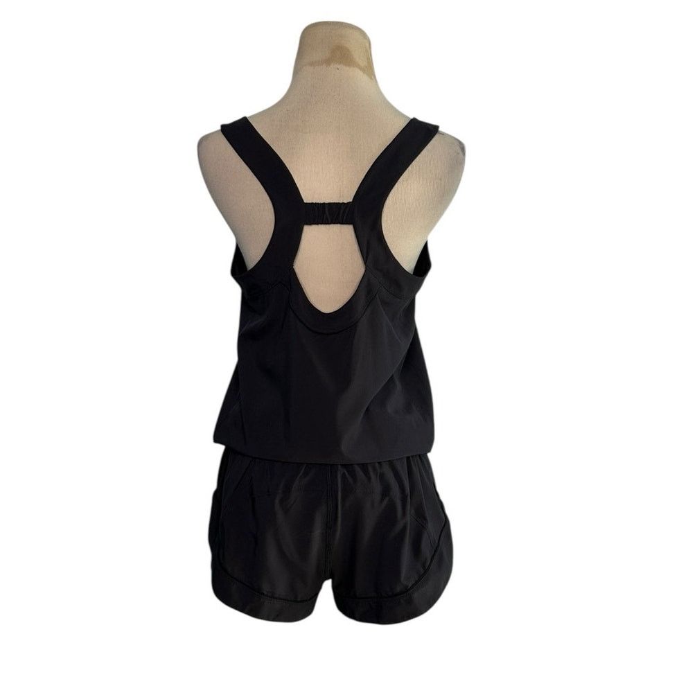 Lululemon Lululemon Speedy Runsie Open Back Romper size 6 Size 28" / US 6 / IT 42 - 8 Thumbnail
