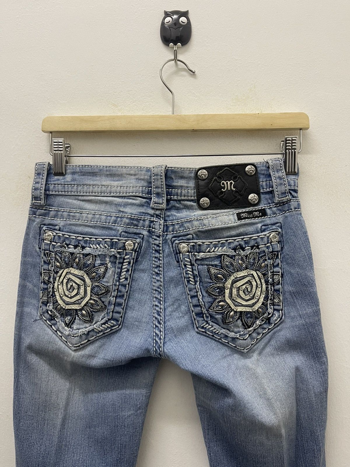 Miss Me Rare Vintage MISS ME Cuffed Capri Size 26" / US 2 / IT 38 - 2 Thumbnail