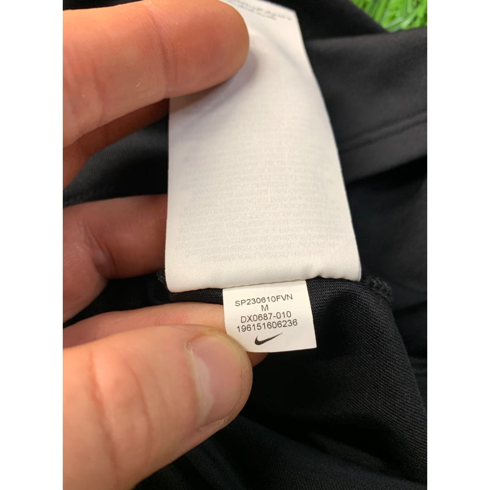 Nike NIKE Dri-Fit 2023 ORIGINAL RUN TRAINING SPORT WOMEN SHIRT JERSEY TEE SIZE M Black Short Sleeve Women Nike Dri-FIT 2023 Run Training Shirt Size M / US 6-8 / IT 42-44 - 6 Thumbnail