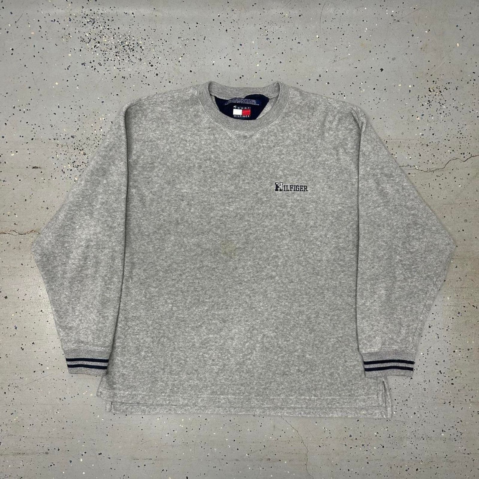 Tommy Hilfiger Vtg grey tommy hilfiger sweatshirt Size US L / EU 52-54 / 3 - 1 Thumbnail