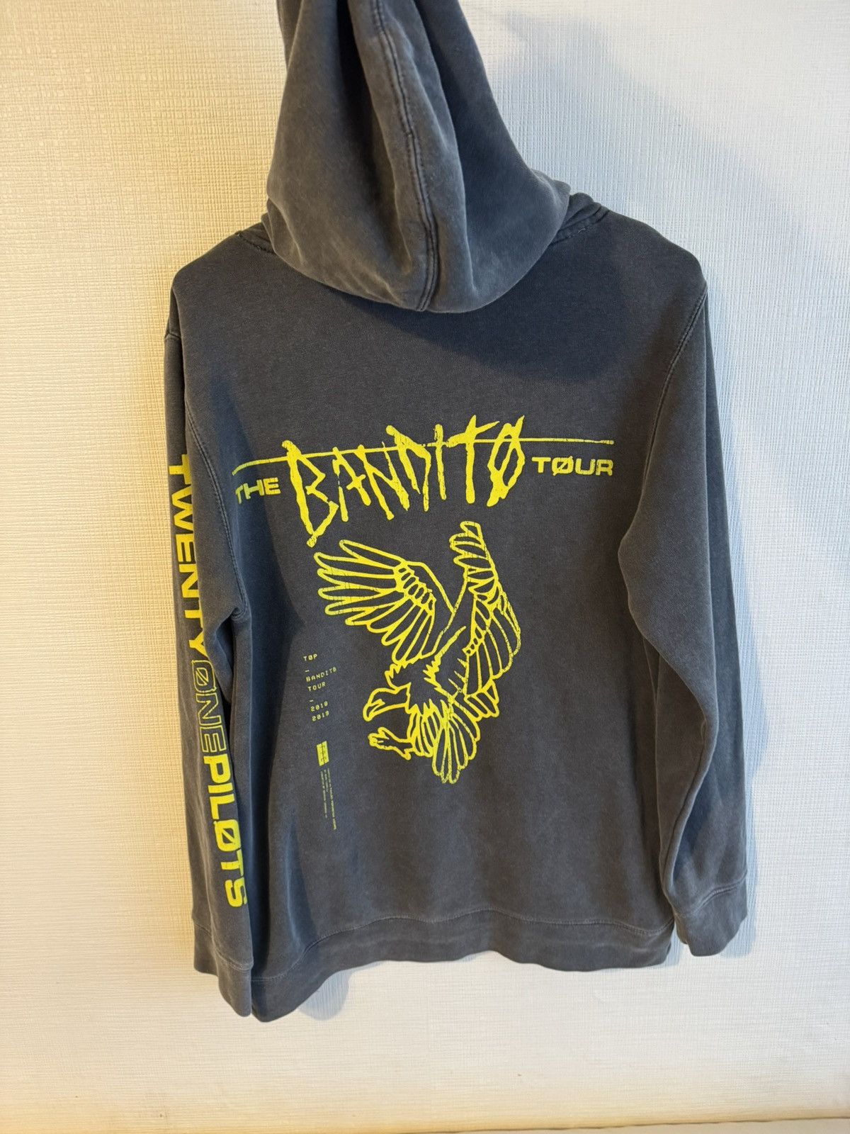 Independent Trading Co. × Vintage Crazy Independent Trading Co Bandito Tour hoodie Y2K Size US S / EU 44-46 / 1 - 6 Thumbnail