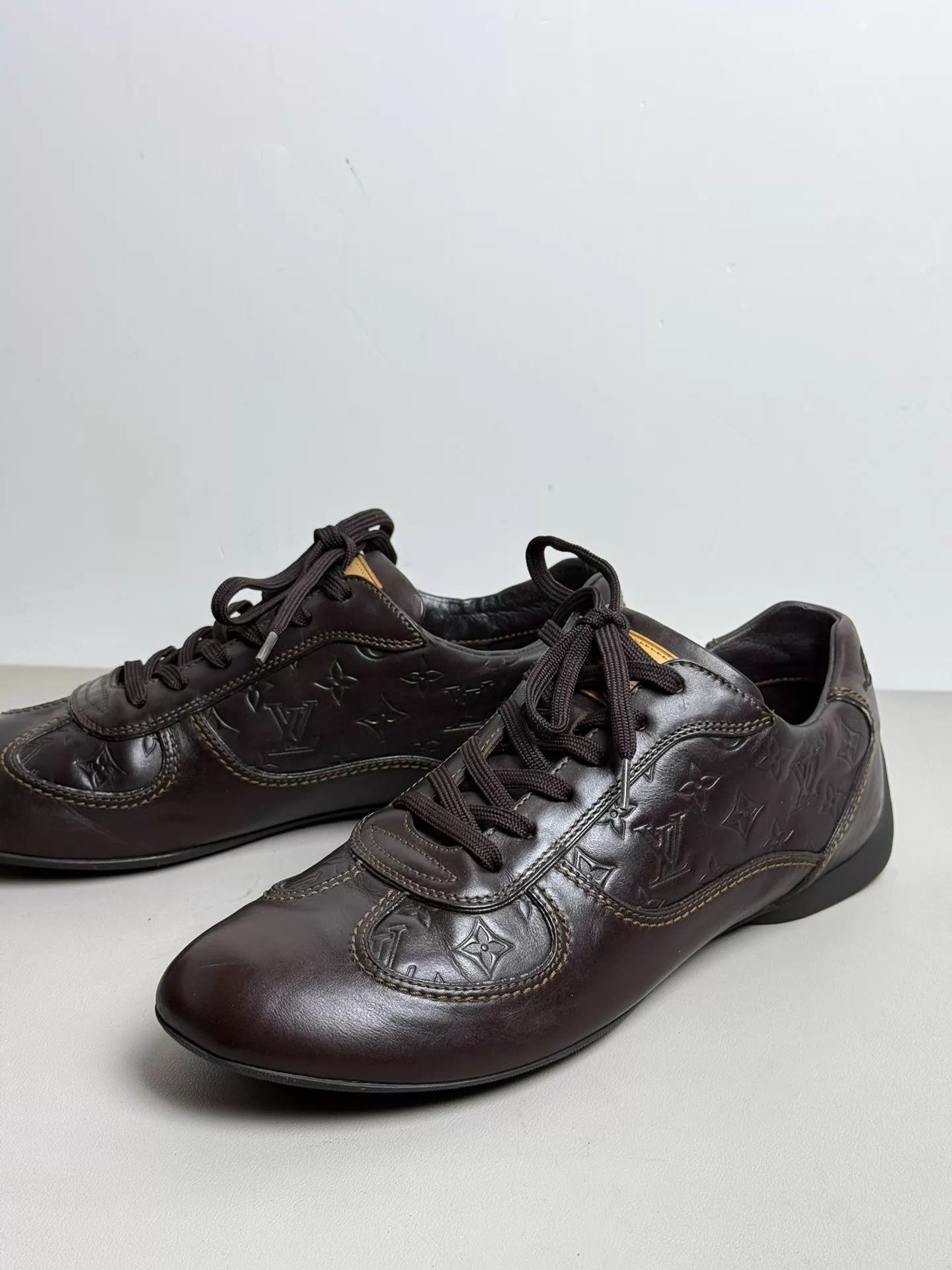 Louis Vuitton LV Monogram Dark Brown Flat Shoes UK6.5 (EU 41-42.5) Size US 7.5 / EU 40-41 - 2 Thumbnail