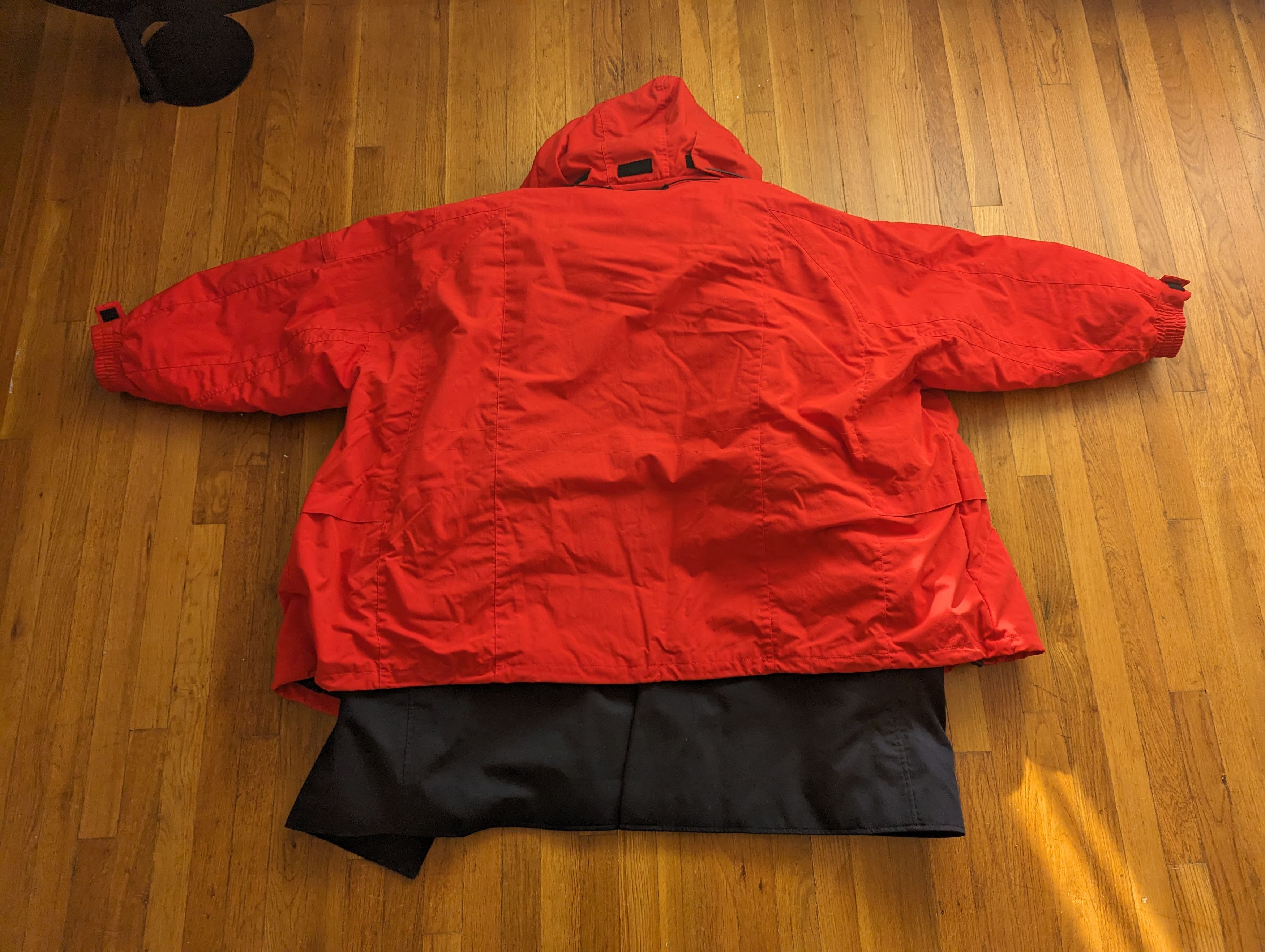 Balenciaga W18 Red 7 Layer Parka Size US L / EU 52-54 / 3 - 3 Thumbnail
