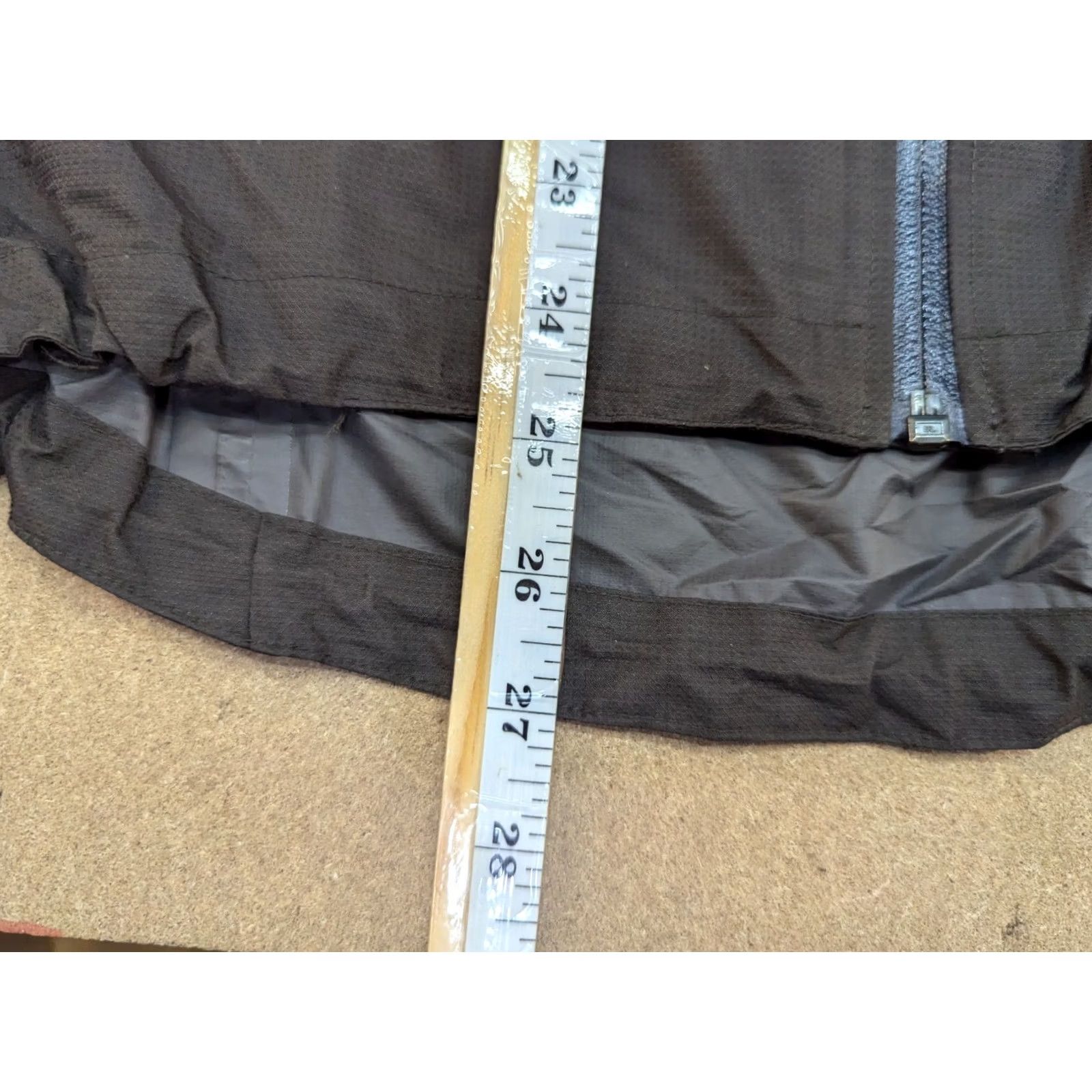 J.Lindeberg J. Lindeberg Womens Gore-Tex Paclite Jacket XS Outdoor Brown Taped Seams Windbreaker Zip Hooded Lightweight Water Resistant Quick Dry Full Zip Size XS / US 0-2 / IT 36-38 - 5 Thumbnail