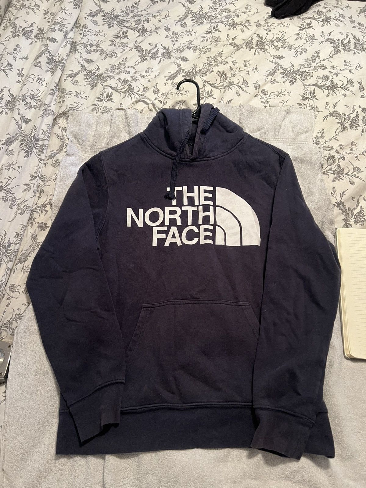 The North Face The North Face Men’s Hoodie, Medium, Navy Size US M / EU 48-50 / 2 - 5 Thumbnail