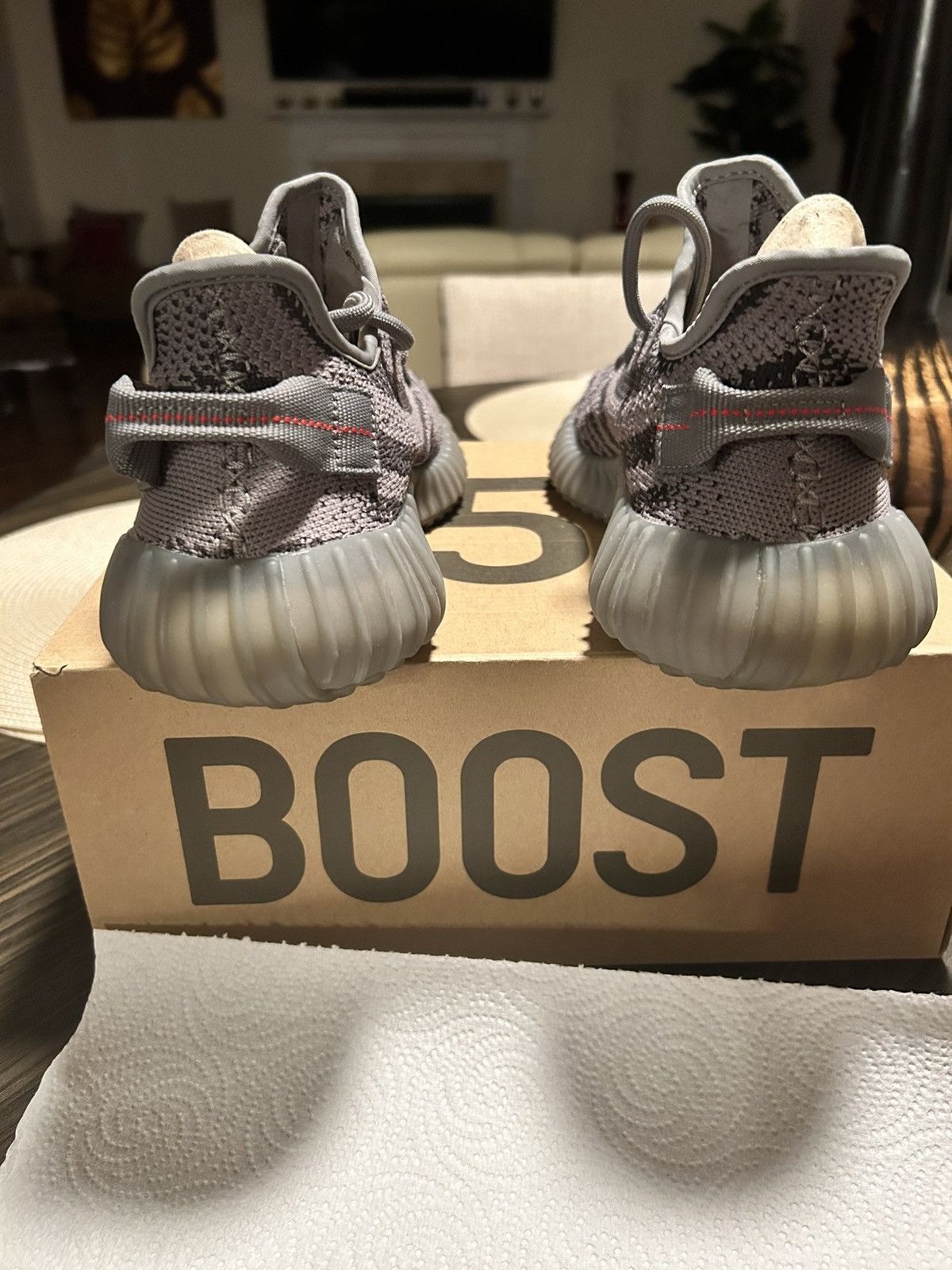 Yeezy Adidas.com / Kanye Yeezy Boost 350 Size US 6 / EU 39 - 4 Thumbnail